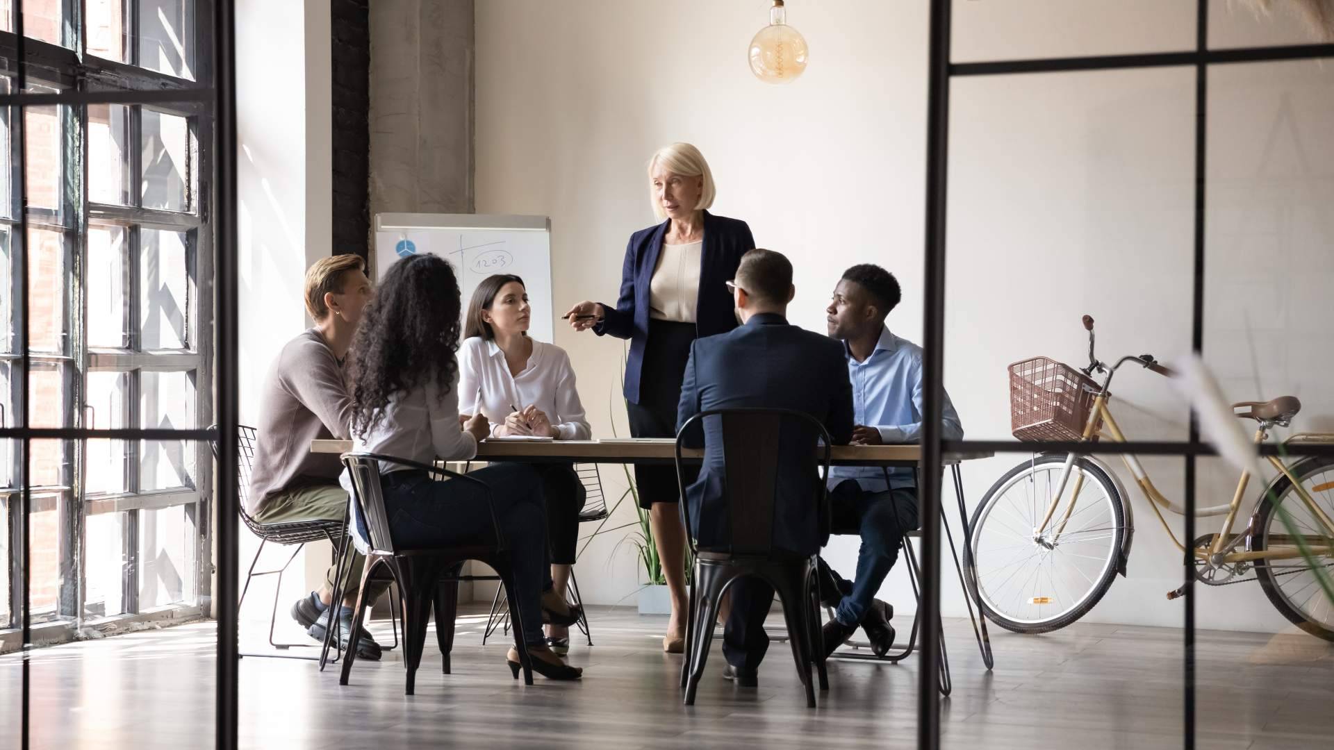 INUSUAL School dispone de un programa para trabajar la evolución de los empleados
