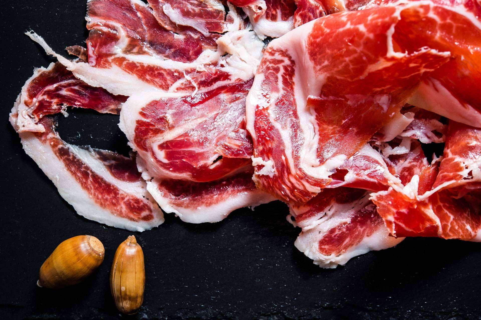 El jamón de bellota 100% ibérico de Mundo Ibéricos a Domicilio, una fuente de beneficios para la salud