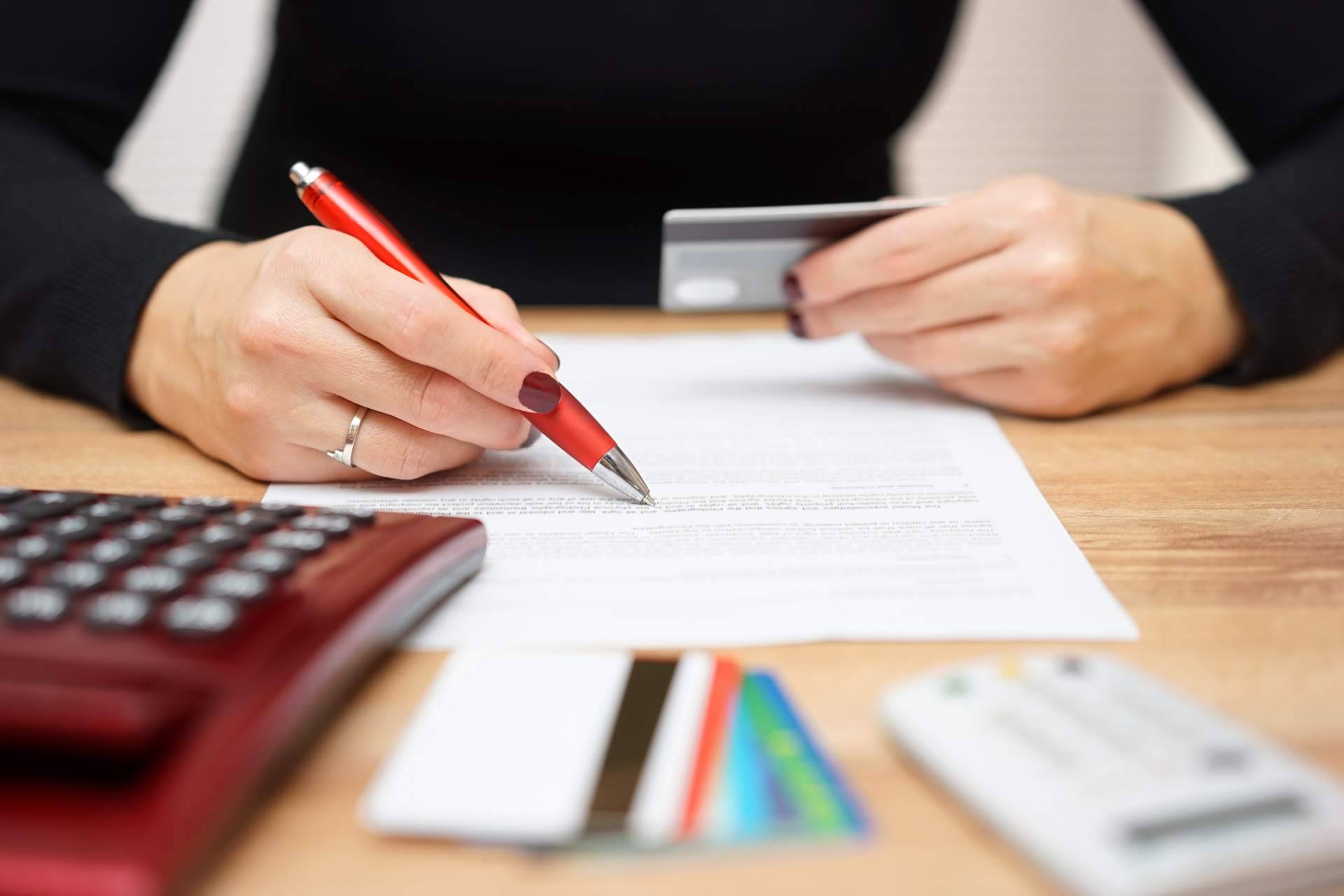 Identificar contratos revolving e intereses usurarios es posible ¿Cómo hacerlo según Víctimas del Crédito?