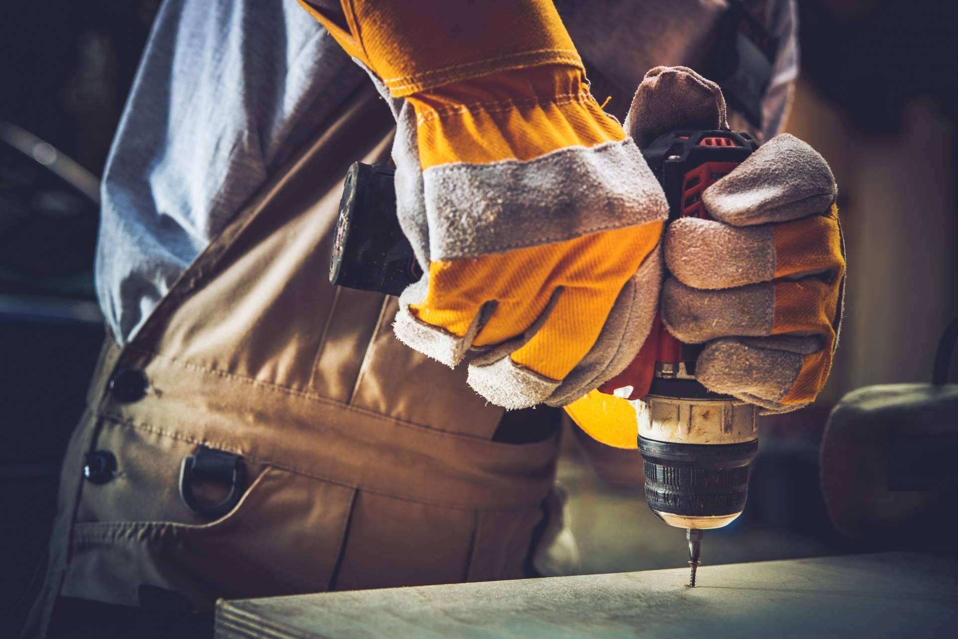 Suministros Tomás Beltrán dispone de guantes de seguridad para cualquier trabajo