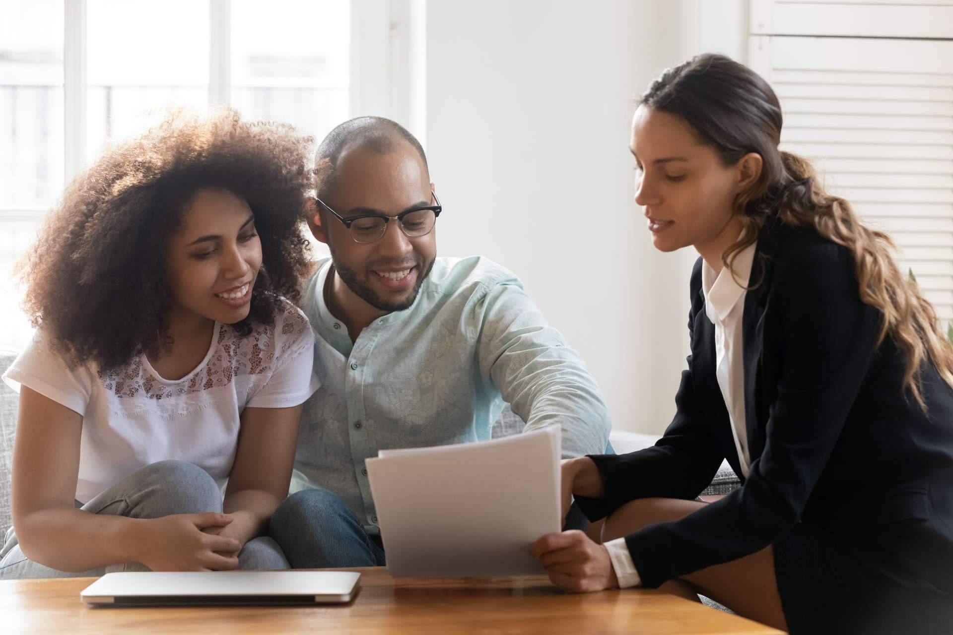 Utilizar un intermediario de crédito inmobiliario para conseguir la hipoteca ideal es muy importante