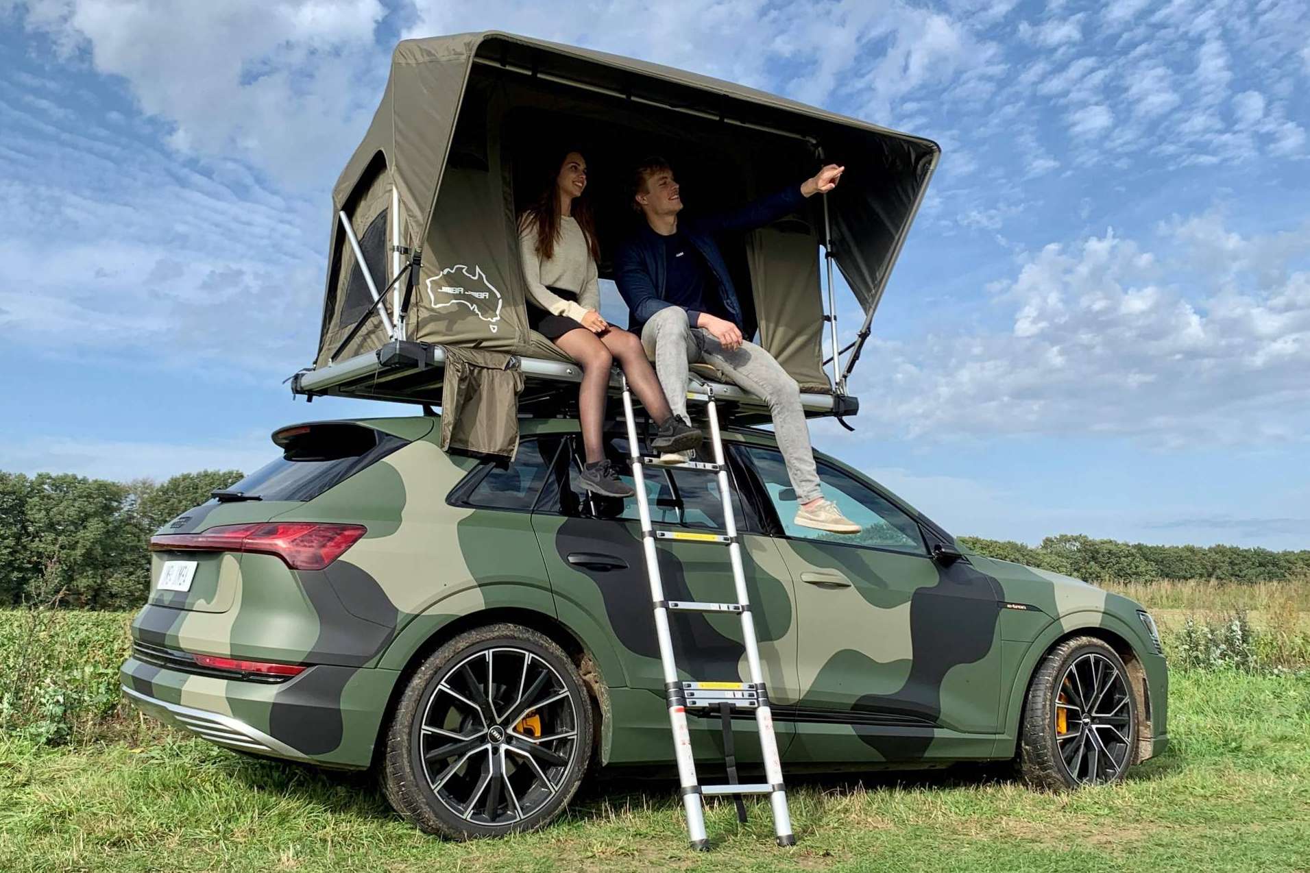 Fox Camper explica por qué son tan populares las tiendas de techo para coches o furgonetas