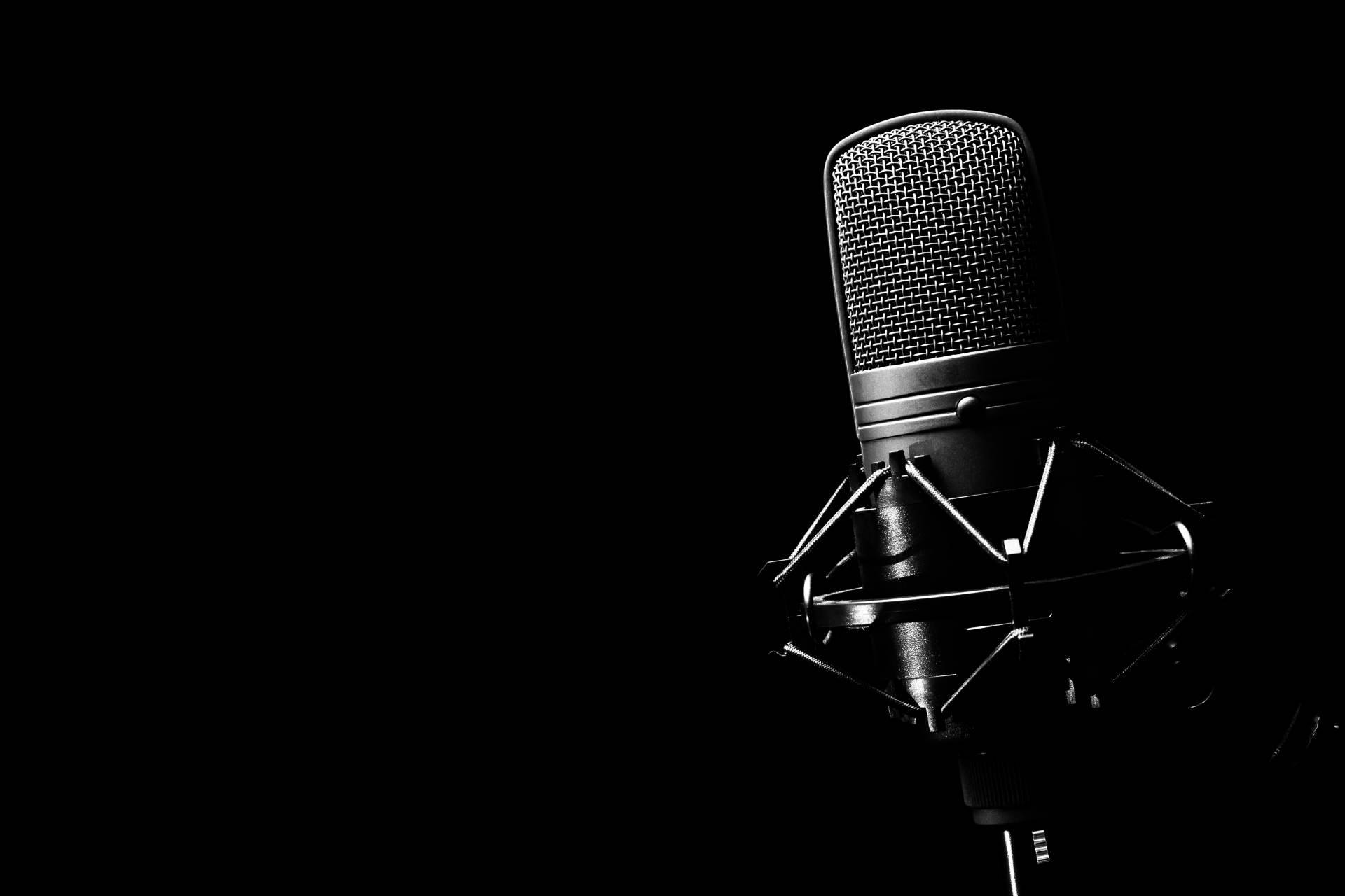 ¿De qué manera se ha adaptado el mundo de la locución a la época post-COVID? Por VOCES EN LA RED