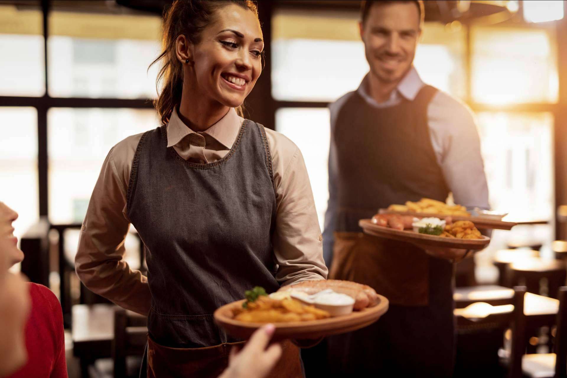 La app de recursos humanos, Wiselynx app, está revolucionando el sector de la hostelería y la restauración