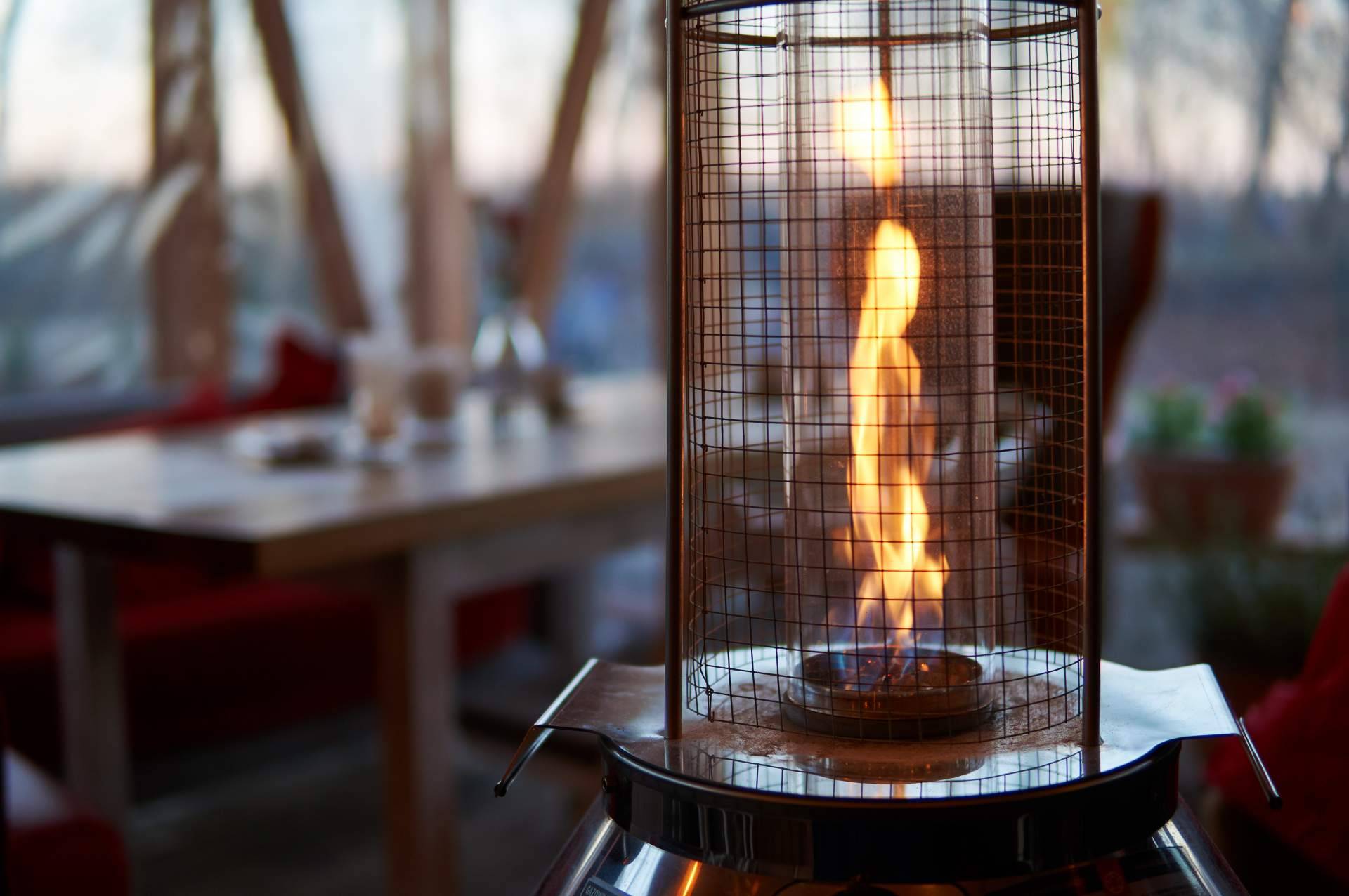 Disfrutar del terraceo en invierno con la gastronomía de calidad del bar La Mentirosa