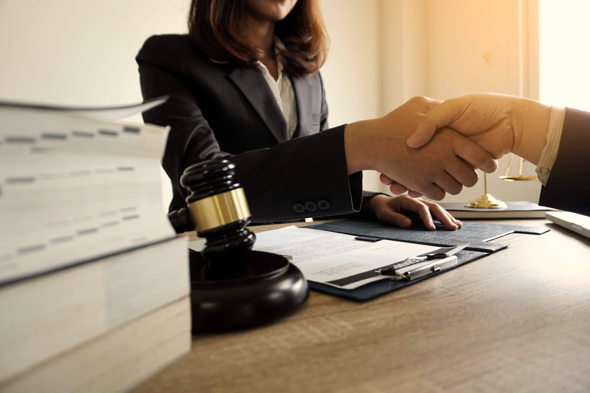Feced Abogados se establece como un equipo de especialistas en el reclamo de tarjetas revolving