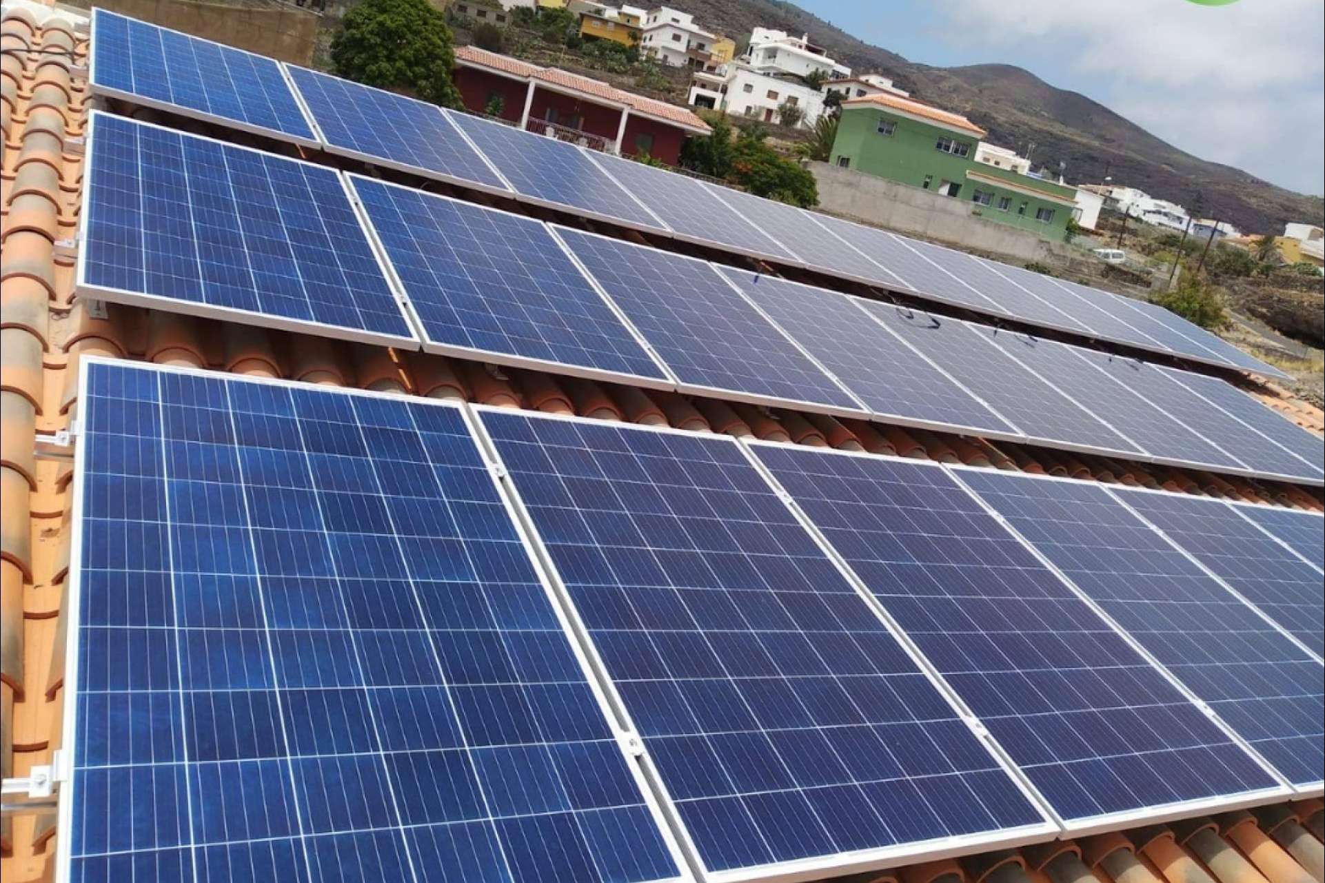 Estudio Termosolar brinda la opción de instalar paneles y placas solares Tenerife