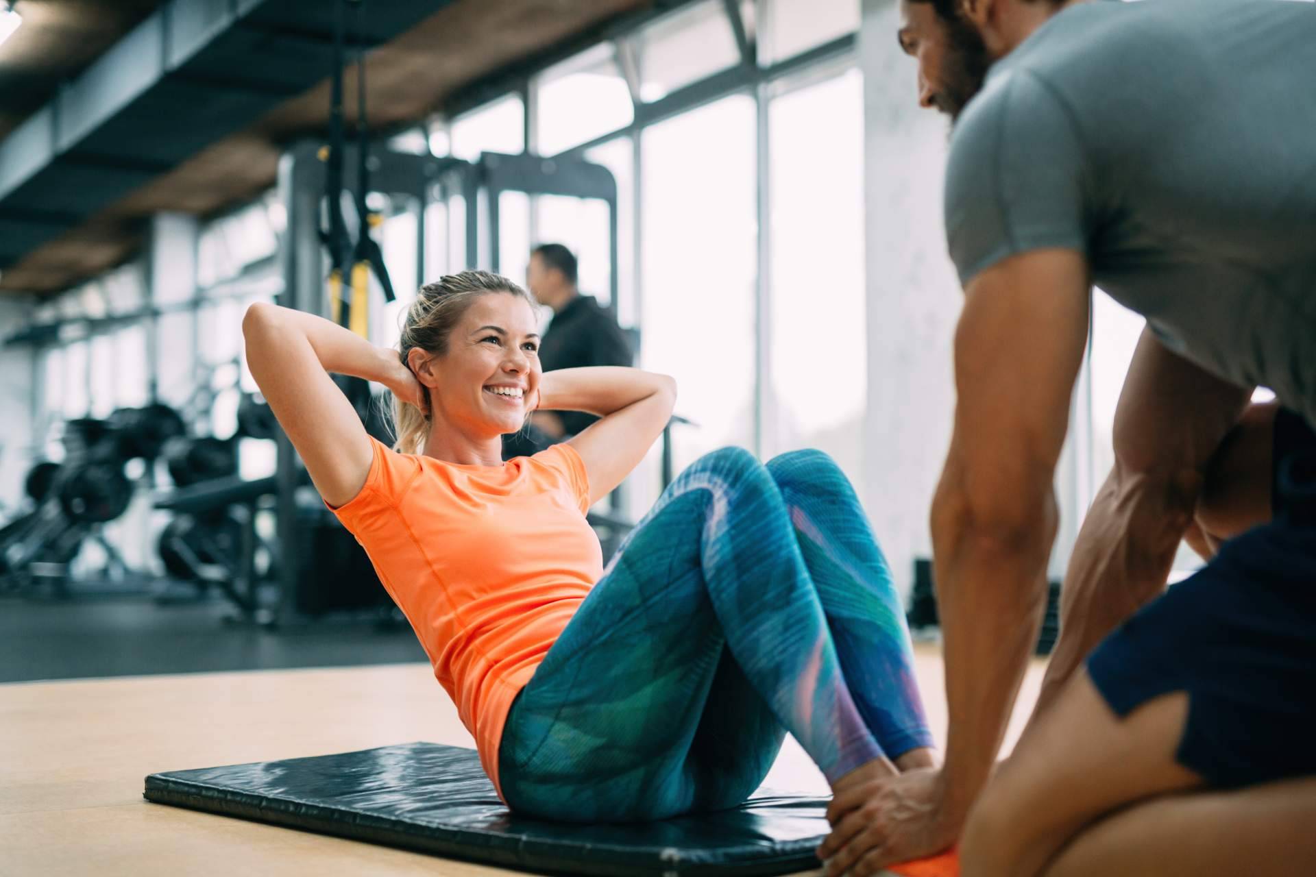 ¿Cuáles son los beneficios a largo plazo que ofrece el ejercicio cardiovascular?