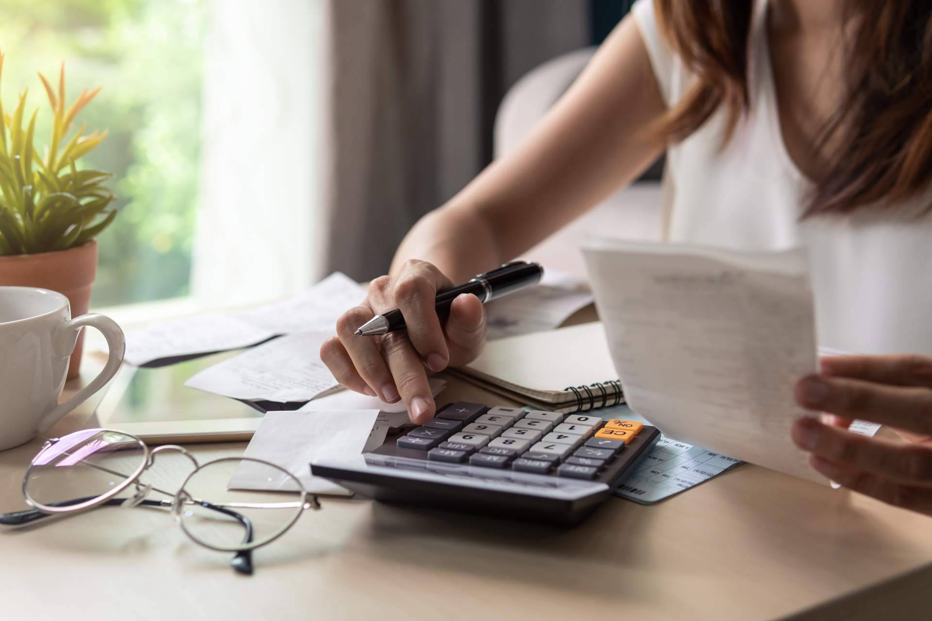 Economía Responsable, elegir entre cuentas nómina y cuentas remuneradas en el comparador de productos financieros