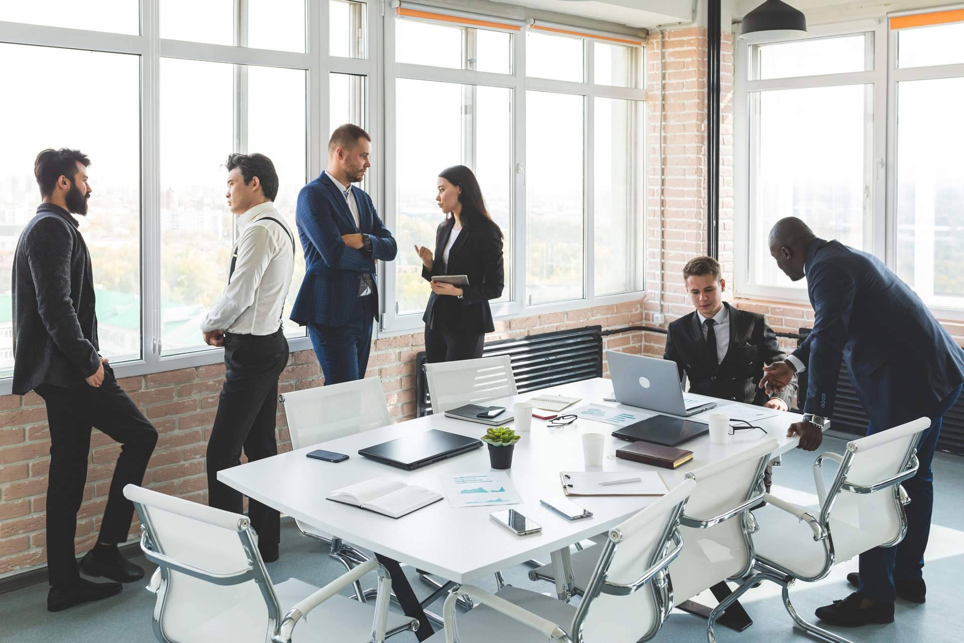 Crear una empresa en Inglaterra desde España por Ltd24Ore