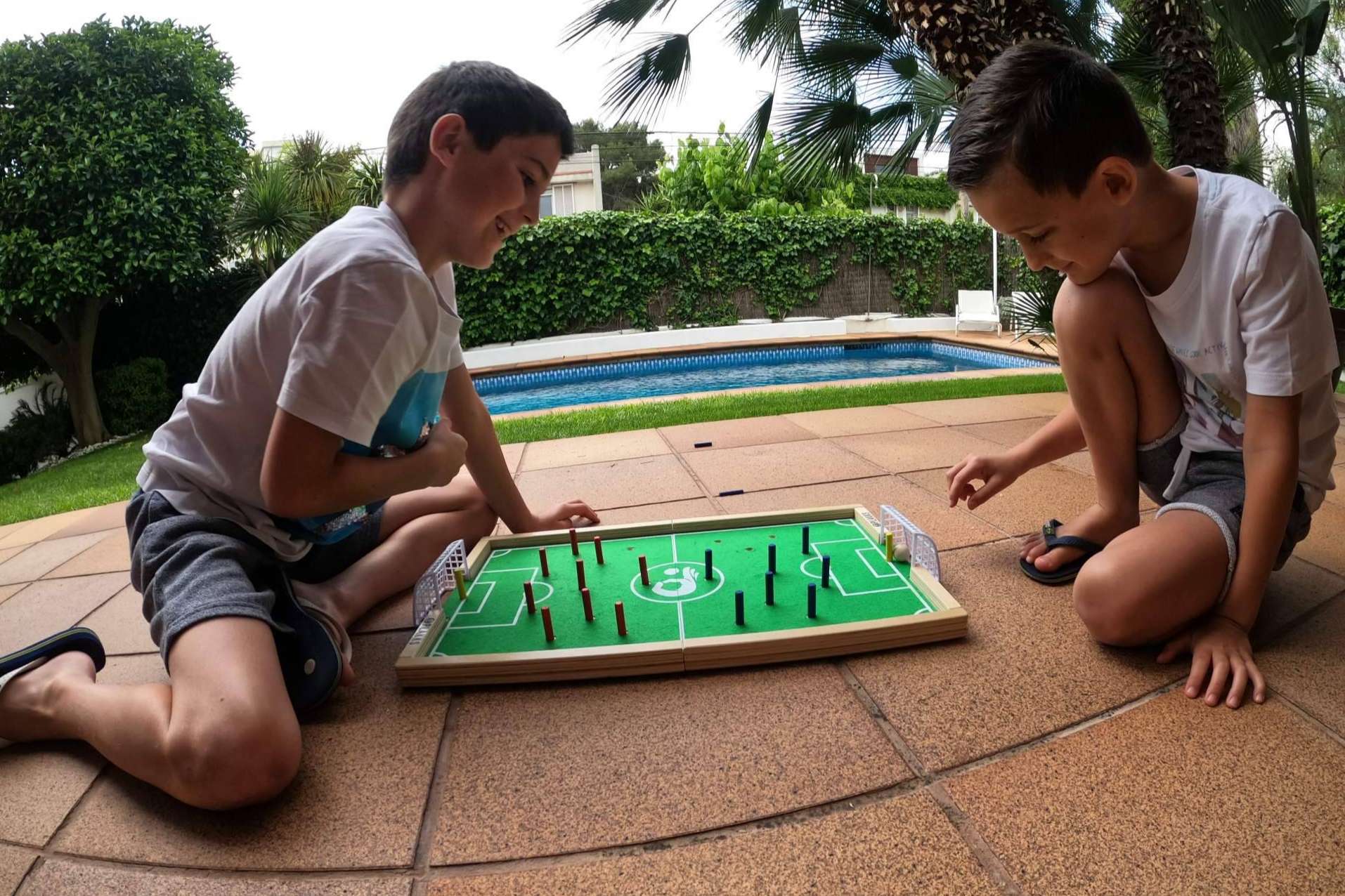 ¿Quiénes son los futbolistas y famosos que han jugado a PLAKKS? El juego de mesa que ha revolucionado el fútbol