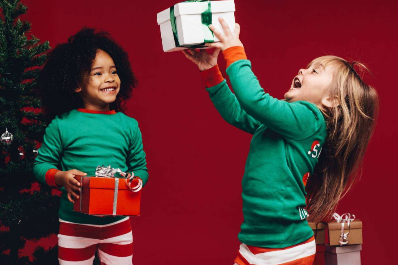 Eliminar el estrés de comprar los regalos de Navidad para niños y hacer largas colas para pagar