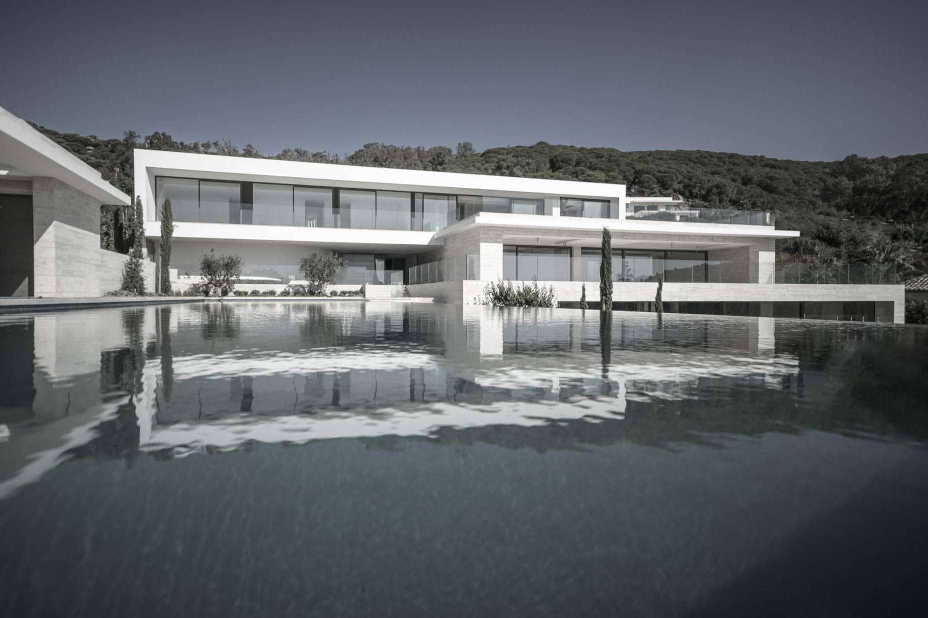 ARK Architects es la firma arquitectónica experta en el diseño y la construcción de residencias de alto nivel