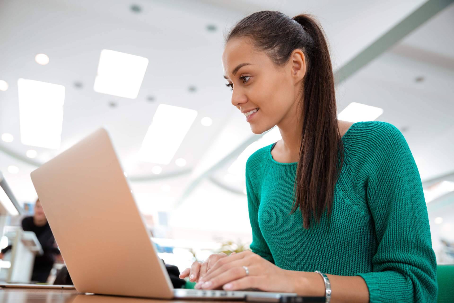 Los cursos gratuitos Madrid de Academia Colón Móstoles en las áreas de marketing, habilidades personales, administración e informática
