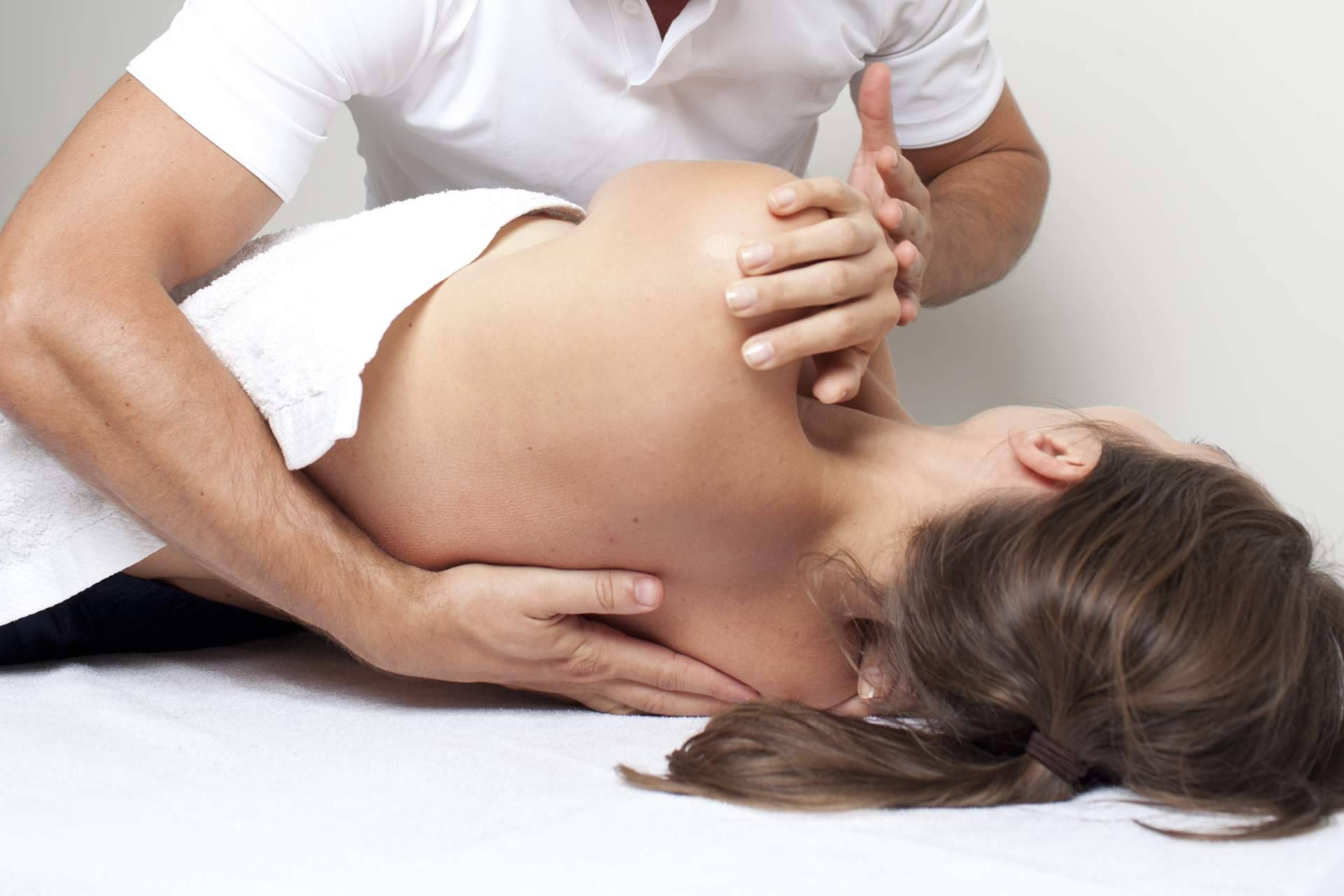 La osteopatía y los beneficios que aporta, por Clínica Viasalud