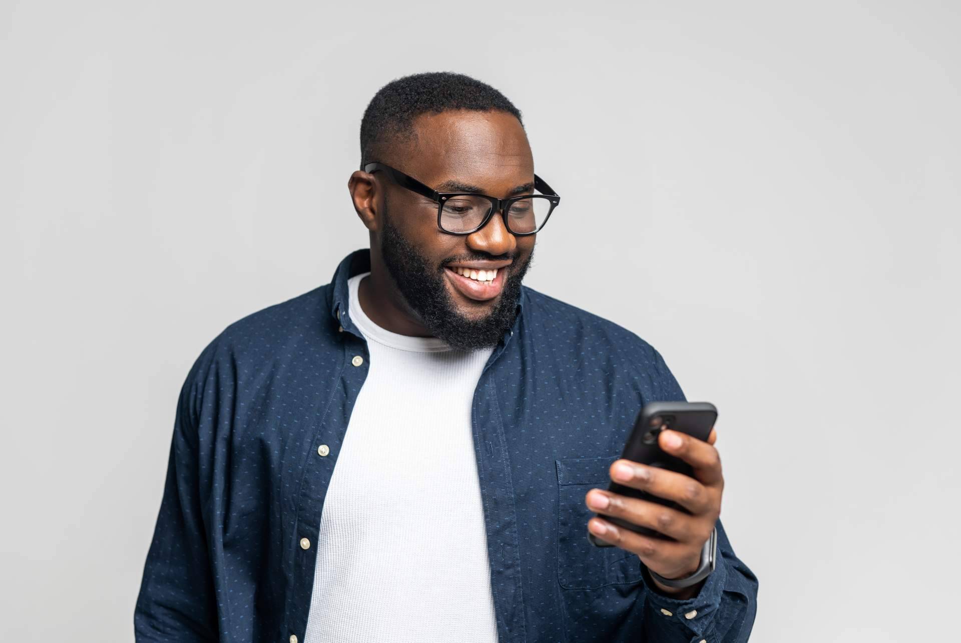 Ahorrar en los envíos de dinero a Colombia con Sendity