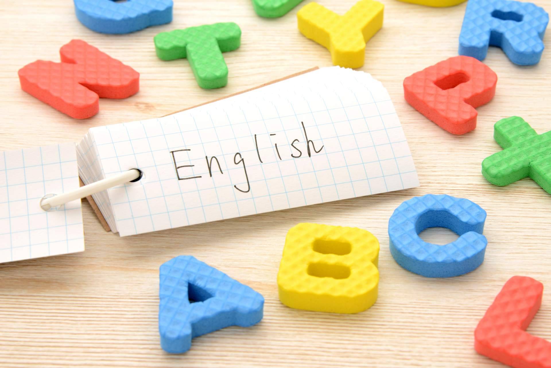 Clases de inglés online en grupo para niños a través de La Academia de Inglés