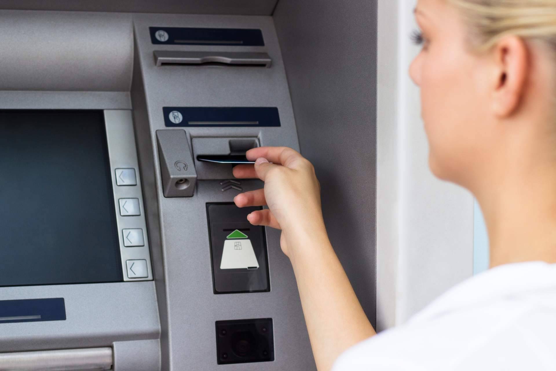 Economía Responsable, ¿En qué banco abrir una cuenta bancaria en España?