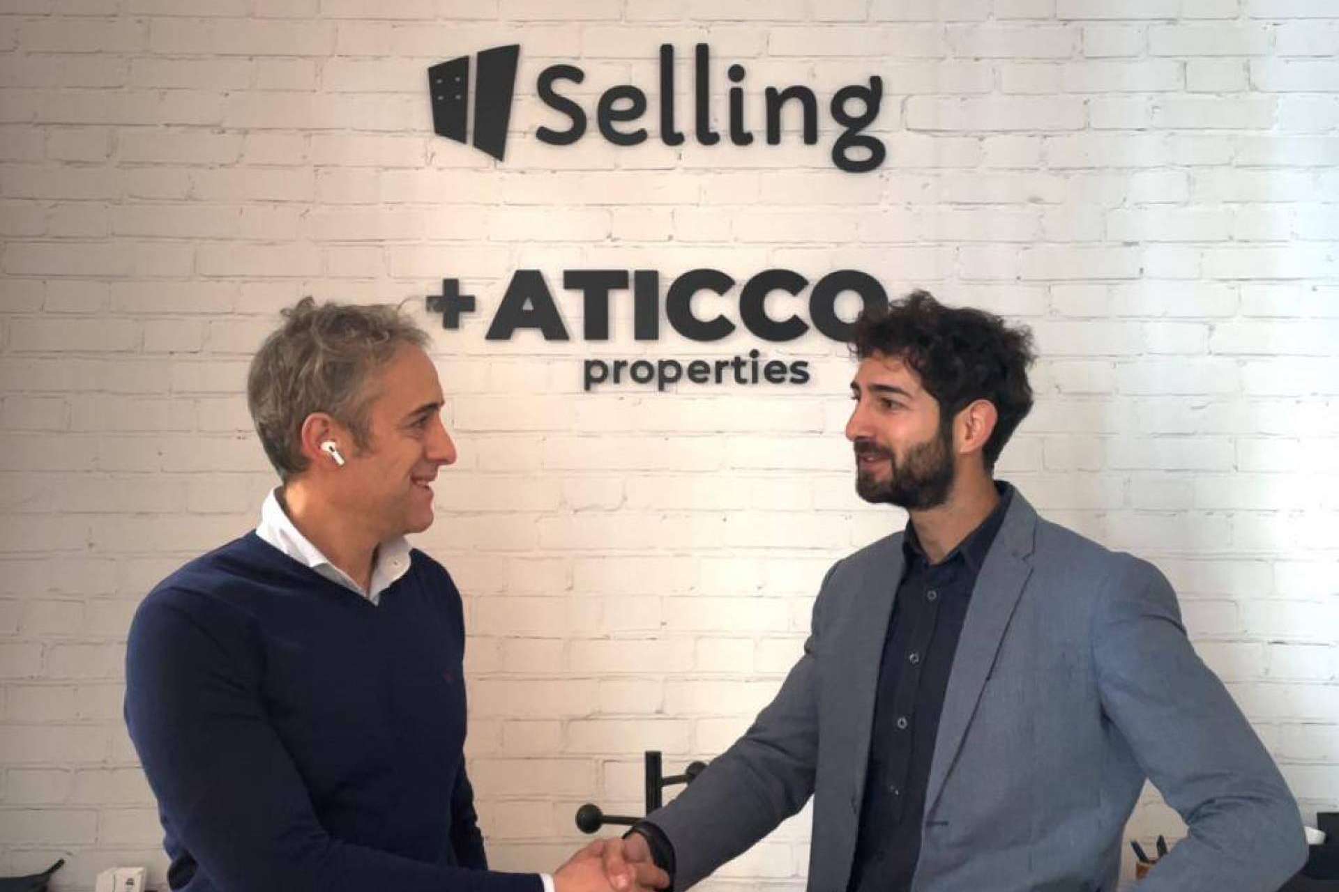 La malagueña Aticco Properties y la granadina Selling inmobiliaria se asocian para revolucionar el sector inmobiliario en Granada. Por los expertos inmobiliarios Antonio Guijarro y Javi Da Corsa