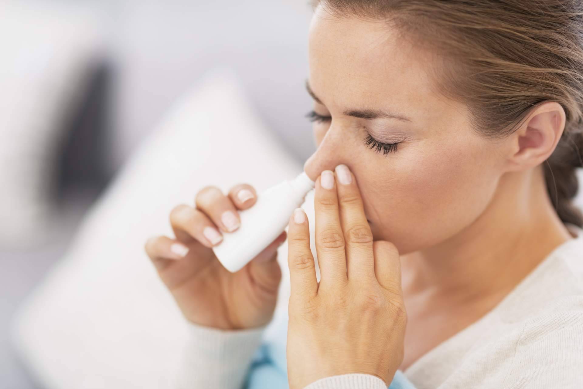 El spray de agua de mar es ideal para regenerar la mucosa nasal, por Centro de Naturopatía y la Salud
