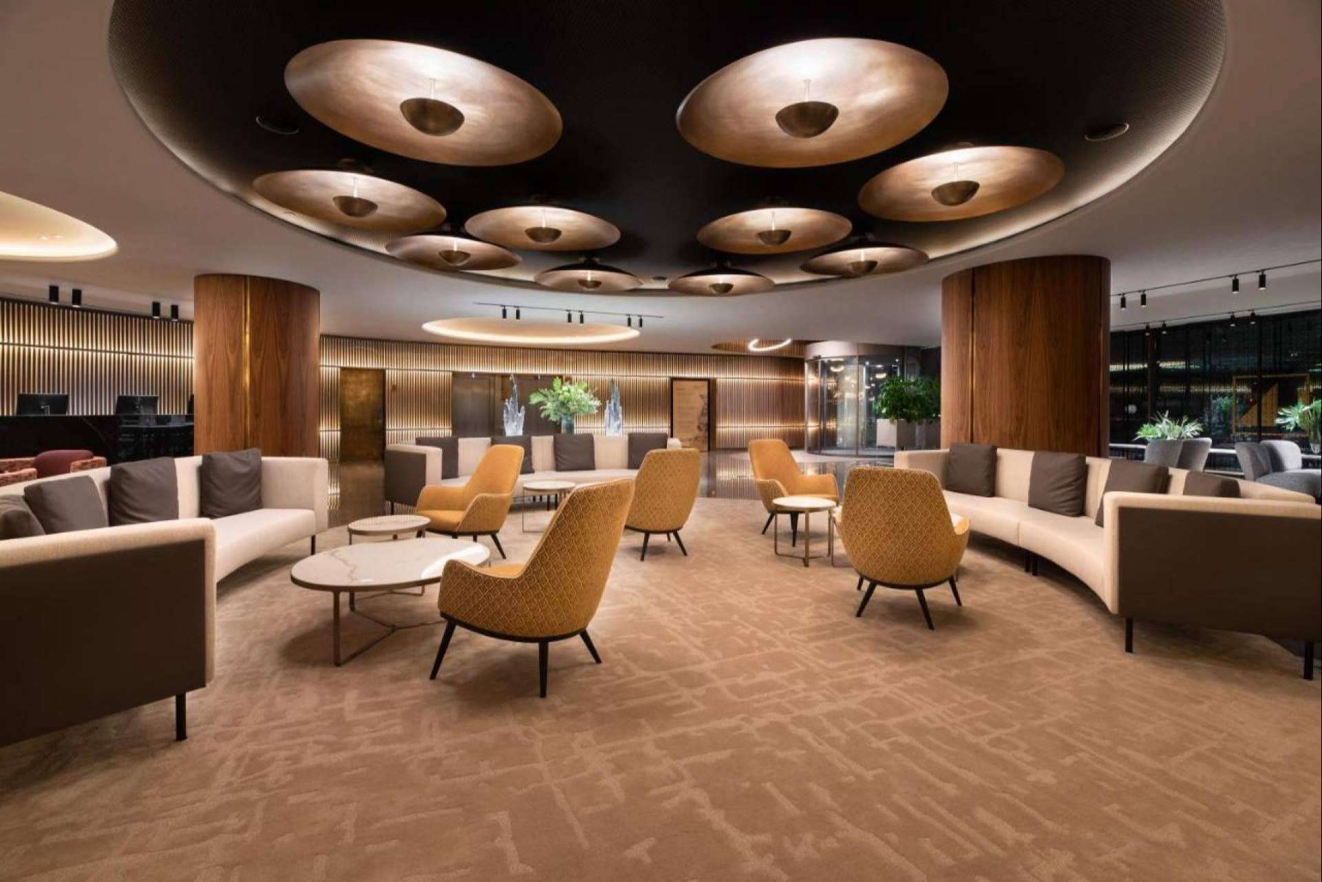 Las luminarias imponentes y de lujo del Hotel Eurostars Aliados 5*****