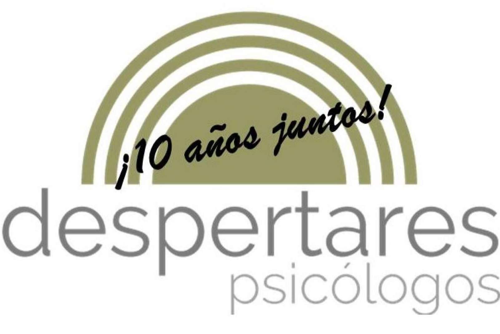 El equipo de psicólogos en Madrid, Consulta Despertares, cumple su décimo aniversario