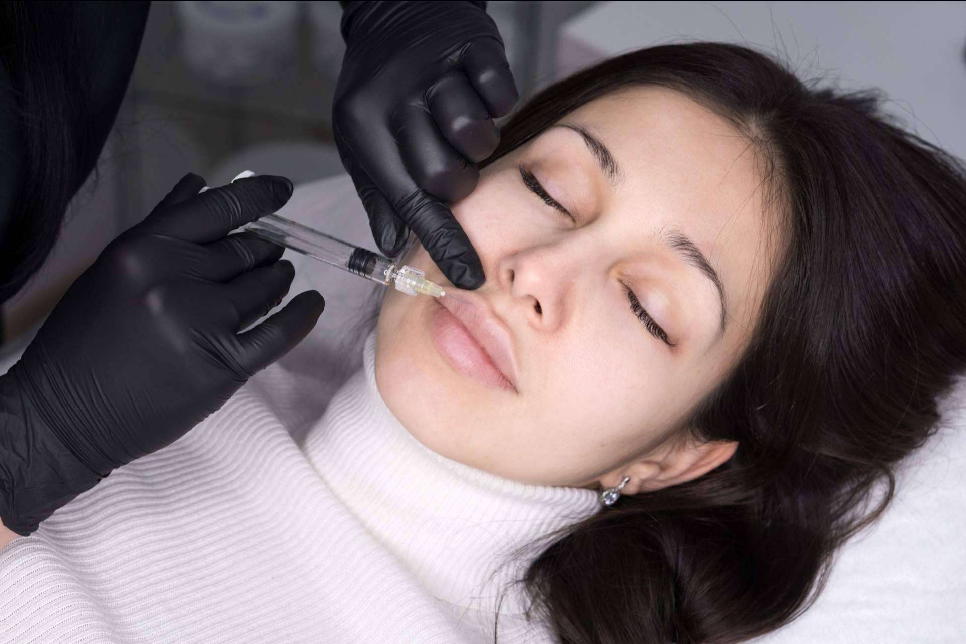 El Dr. Carlos Zito realiza el aumento de labios en Barcelona