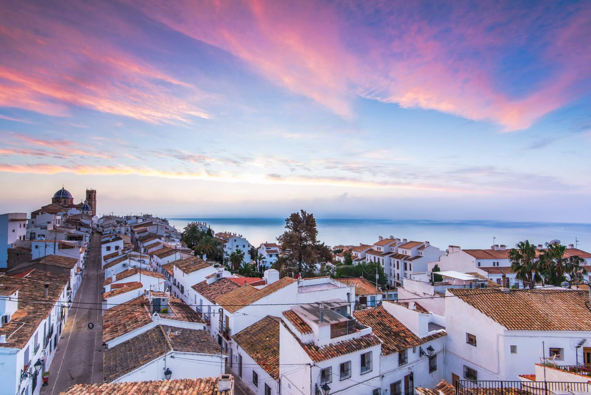 La inmobiliaria en Almuñécar que permite comprar inmuebles a clientes de toda Europa, Casa Bonanza