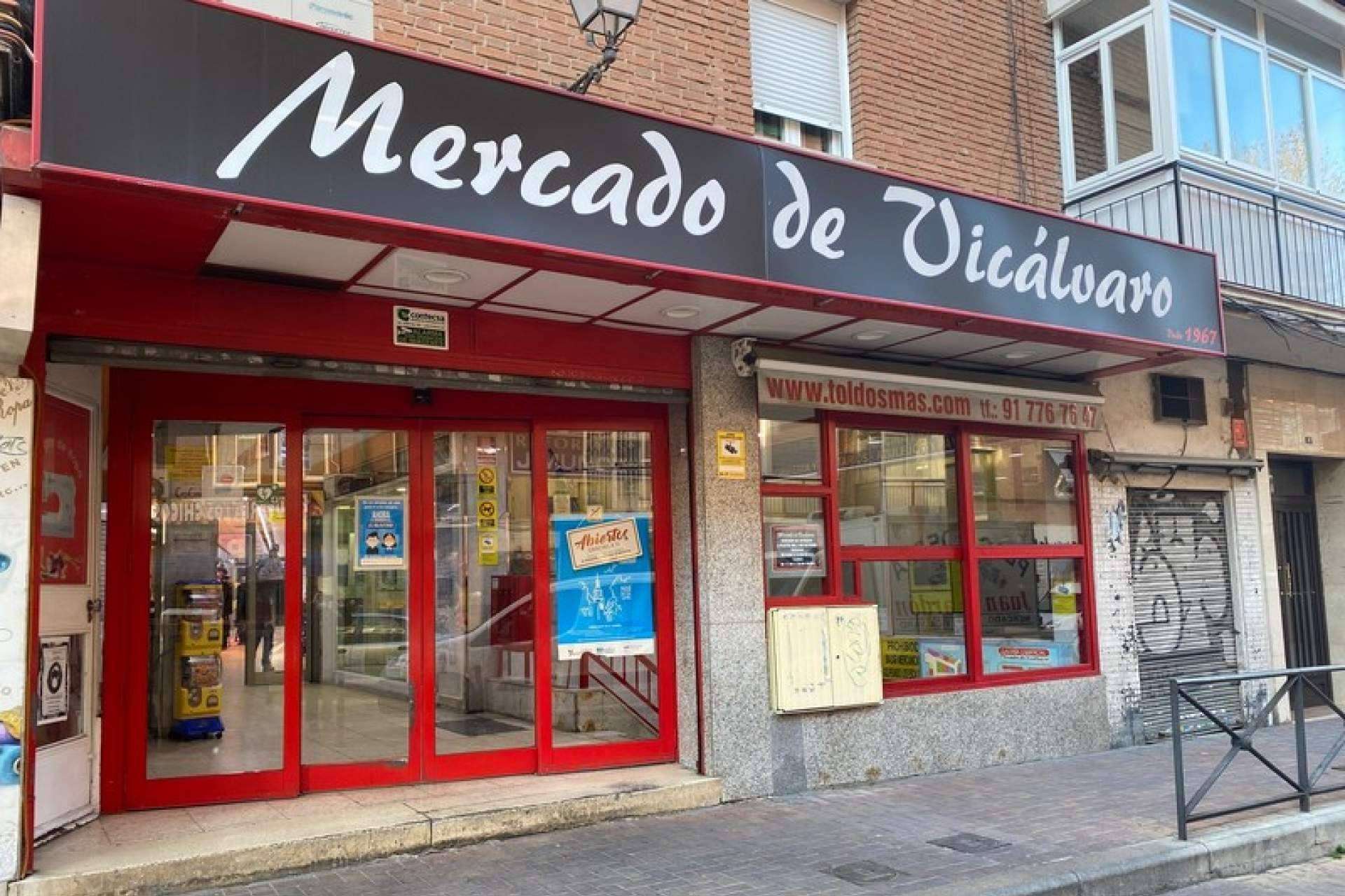 Fomentar el consumo de proximidad de la mano de Los Frescos del Barrio, una alternativa del mercado de Vicálvaro