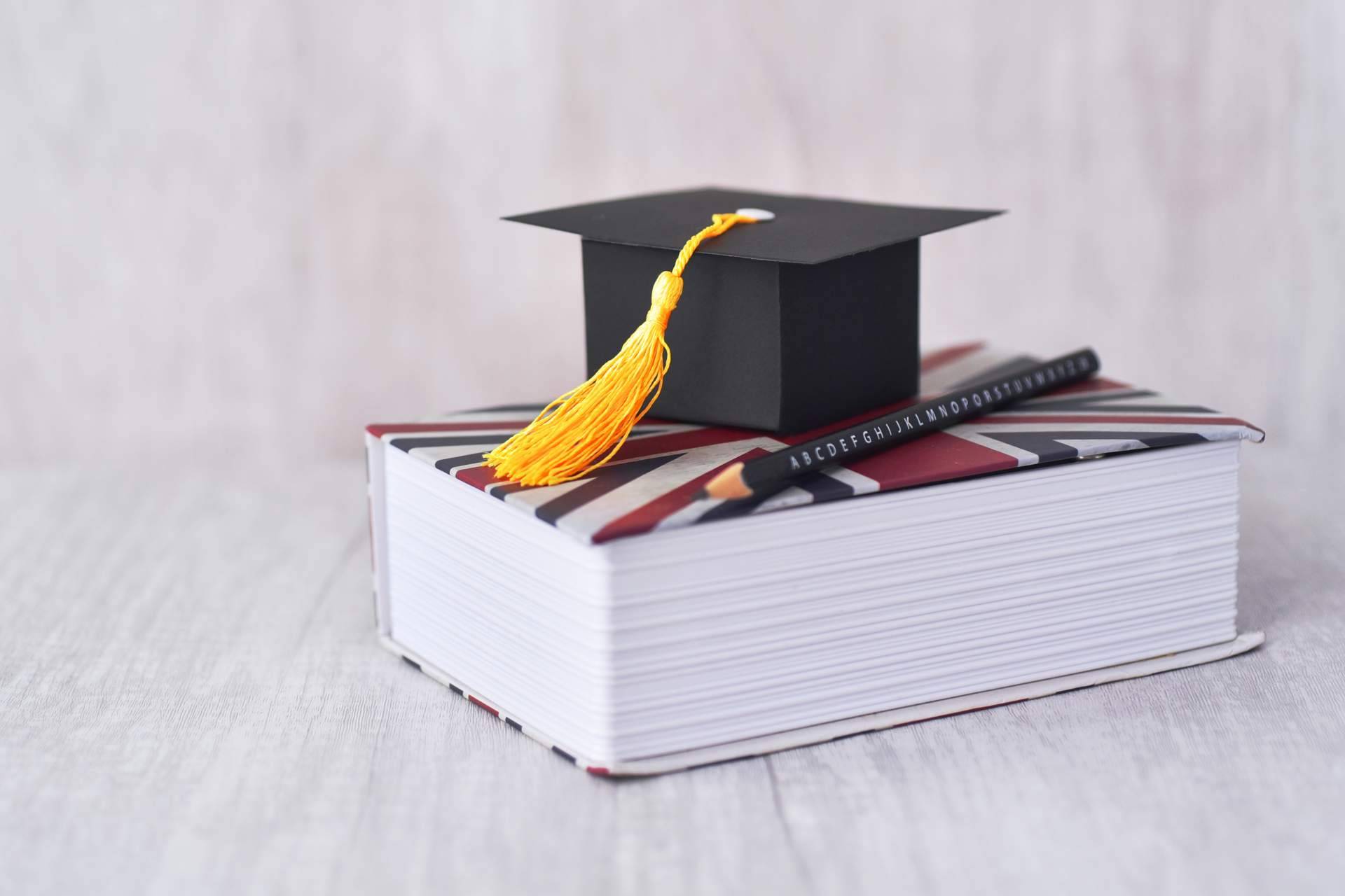 Aprender inglés de la mano de Varona’s Institute y matricularse en sus cursos de septiembre