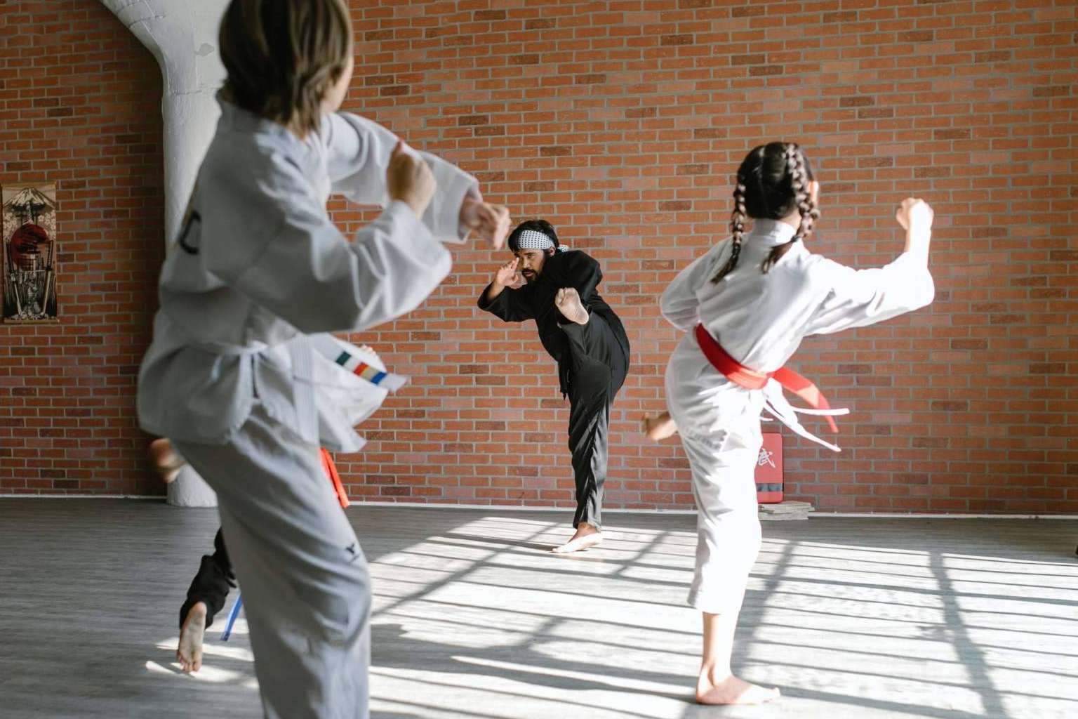 Los beneficios psicológicos, cognitivos y sociales de las artes marciales, según Empowerup