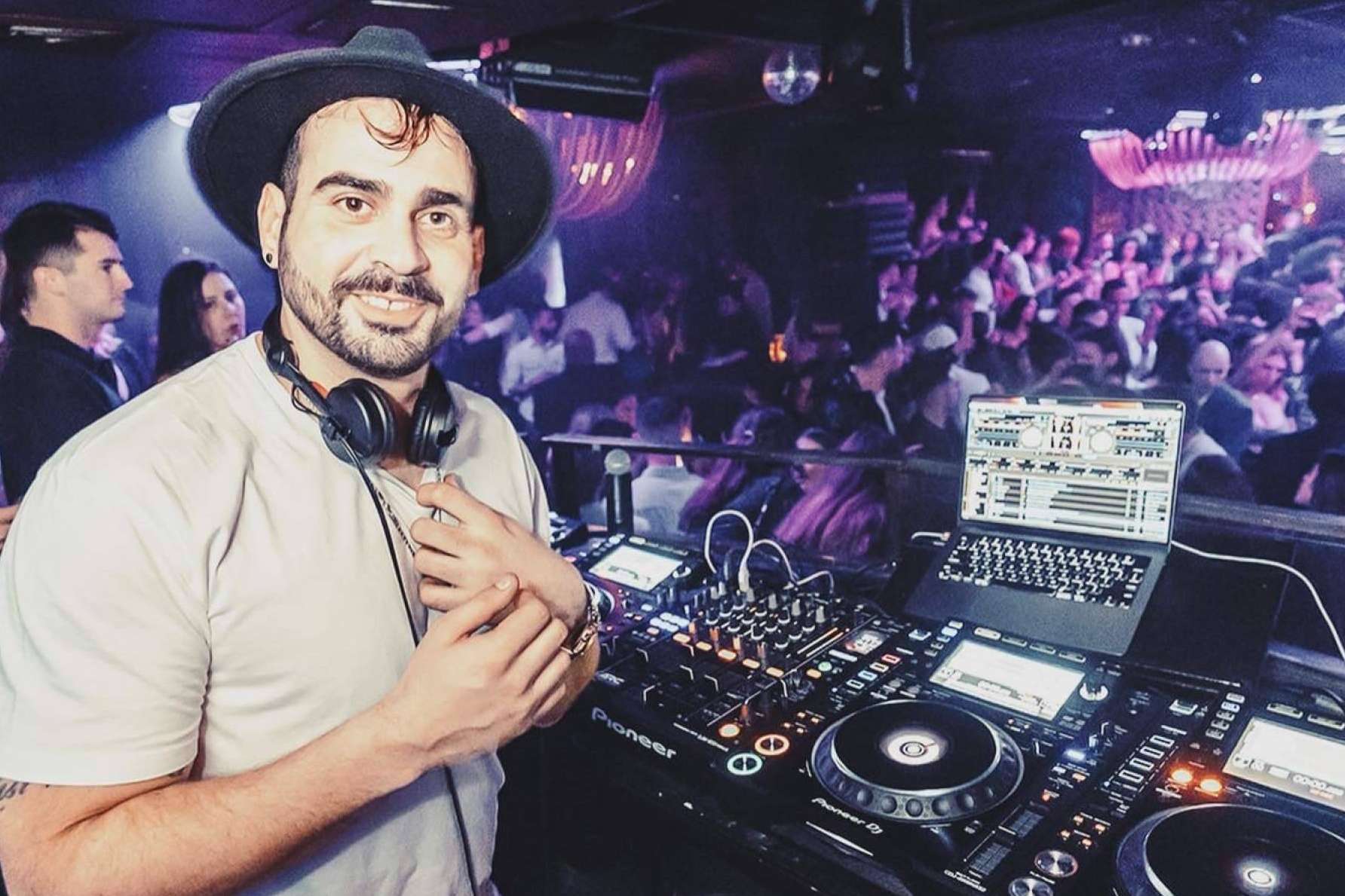 El primer DJ español que hace historia realizando un mashup en el Puente de Brooklyn