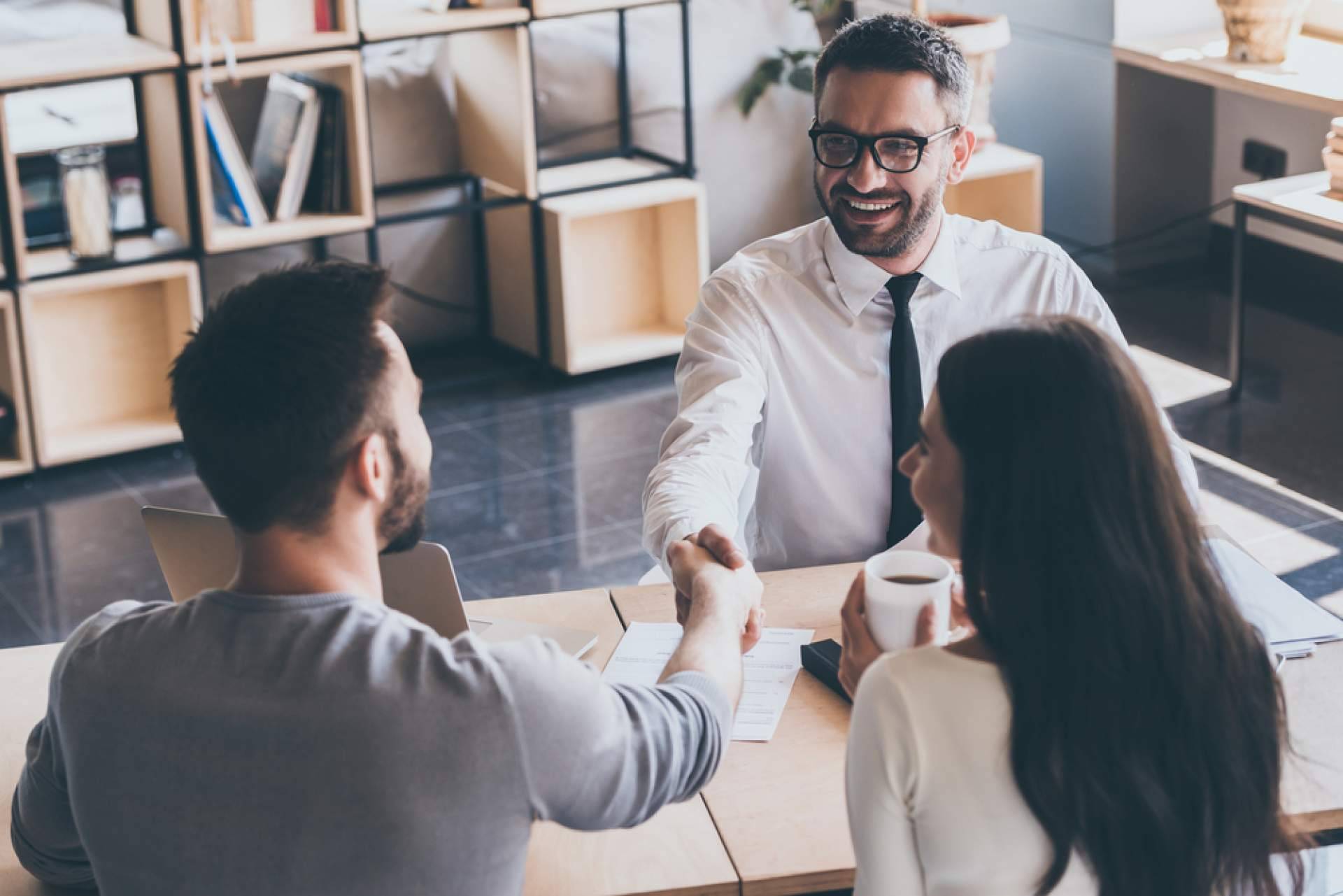 AsesoramientoIndependiente.es ofrece análisis comparativos del valor de un inmueble de forma gratuita, tanto del continente como del contenido