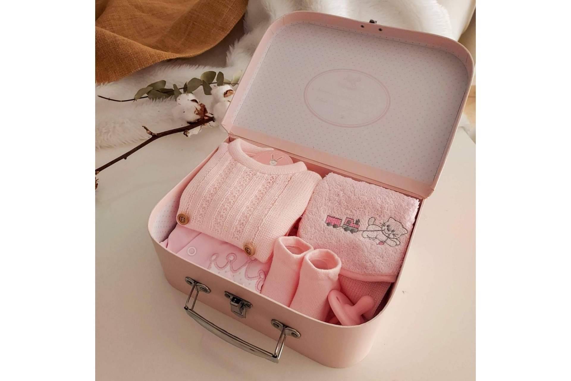La preparación del bolso del hospital para el bebé