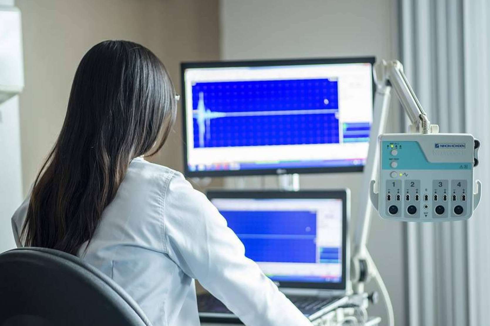 Listado de médicos y especialistas en España para el sector de la medicina, con BancoDatos