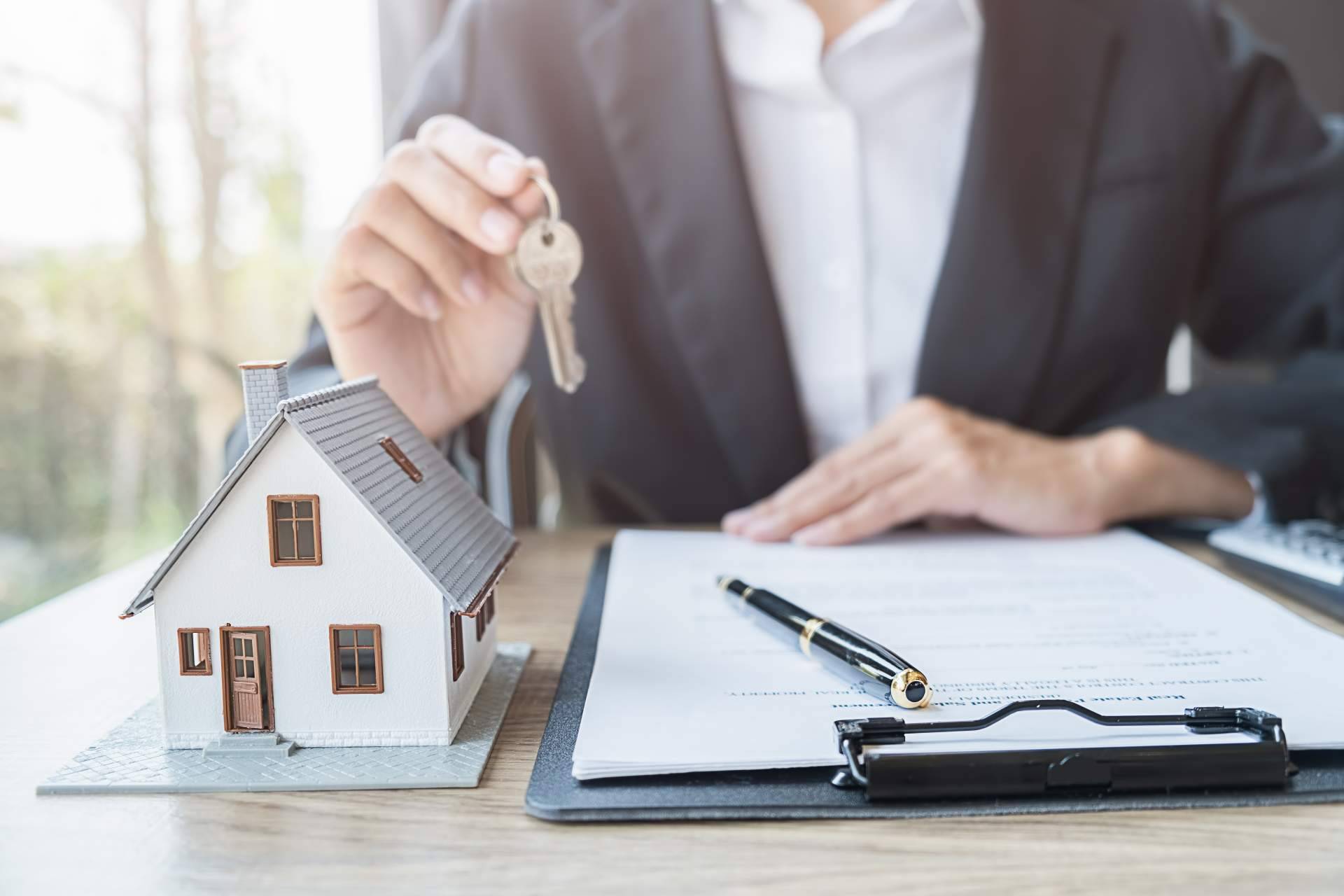 ¿Cómo de importante es contar con un abogado inmobiliario para solicitar una hipoteca?