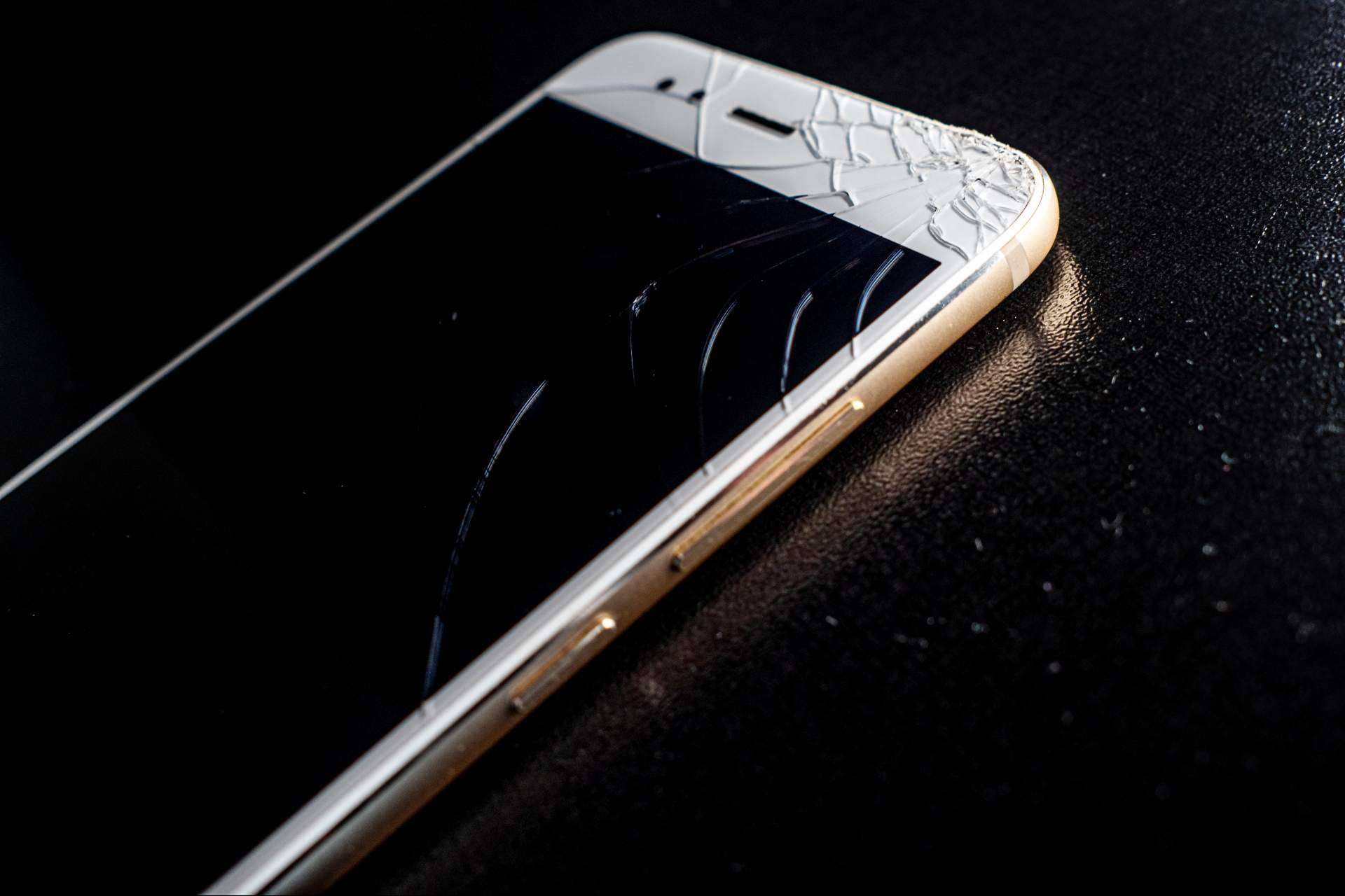 ¿Por qué las pantallas de iPhone deben ser reparadas por profesionales?, por Reparar Ordenadores