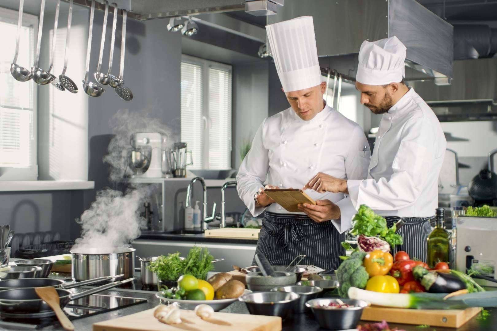 Facilitar la gestión de los negocios hosteleros a través de un software TPV, con Miss Tipsi