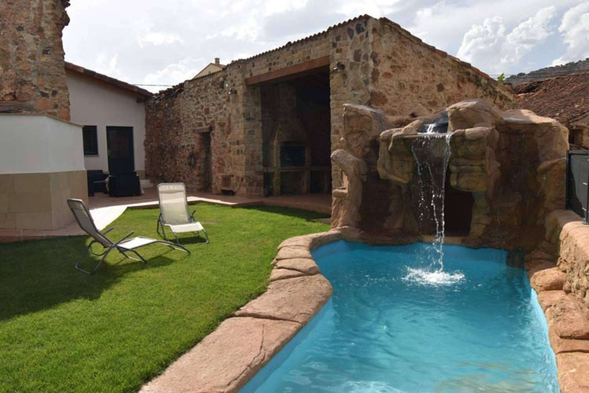 La Casa Rural La Cueva del Agua compensa su huella de CO2