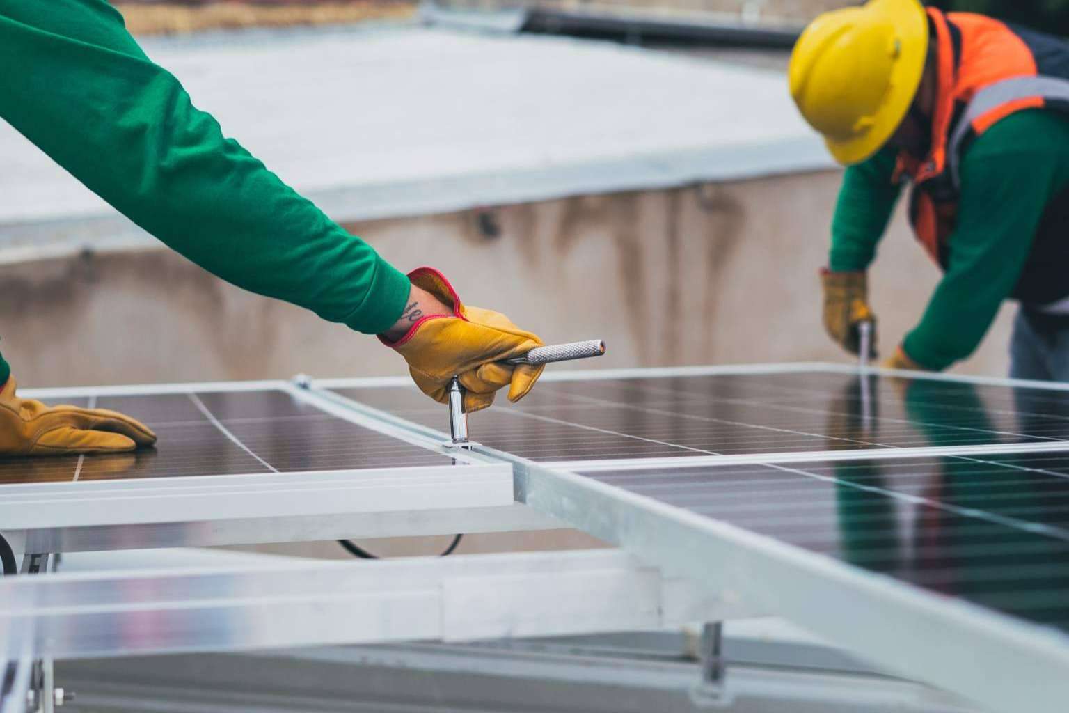 Sol Valencia ayuda en el ahorro de la factura de la luz hasta un 70 %