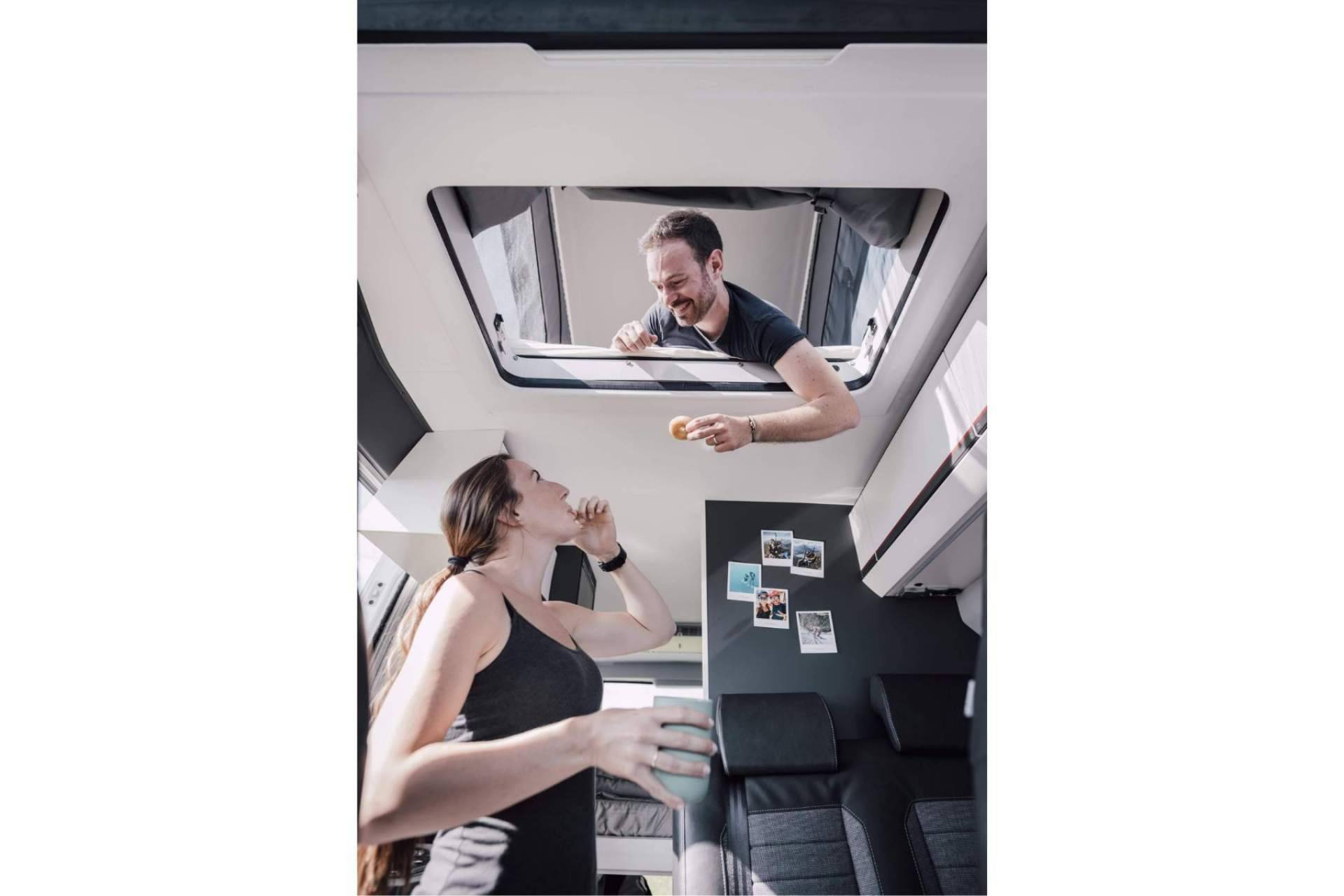 CamperWheels ayuda a decidir entre ir de vacaciones en cámper o en autocaravana