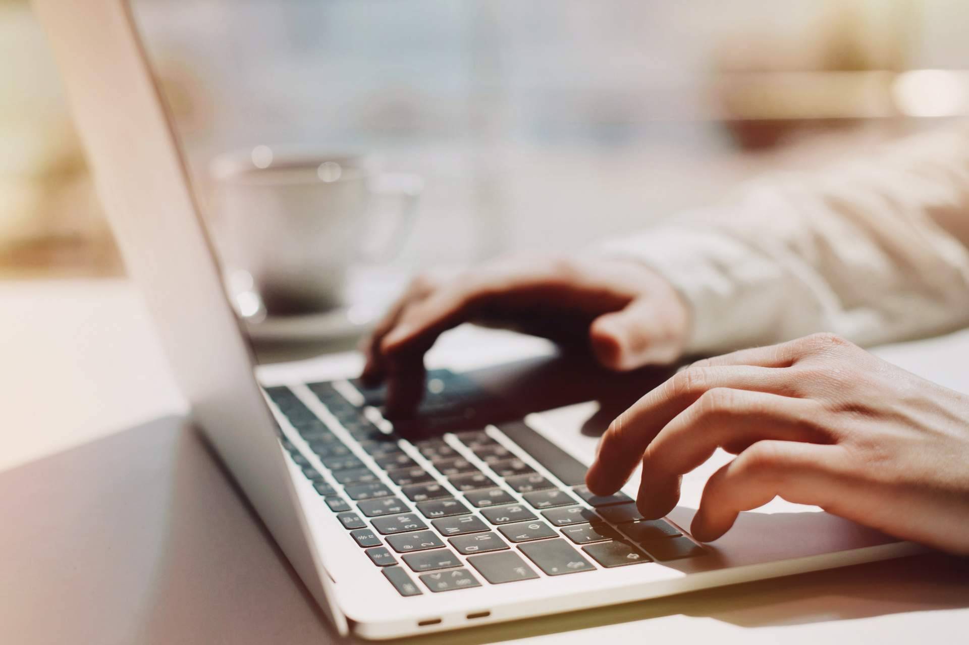 Las compañías pueden agilizar la contratación de profesionales IT en un 80 % gracias a Opground