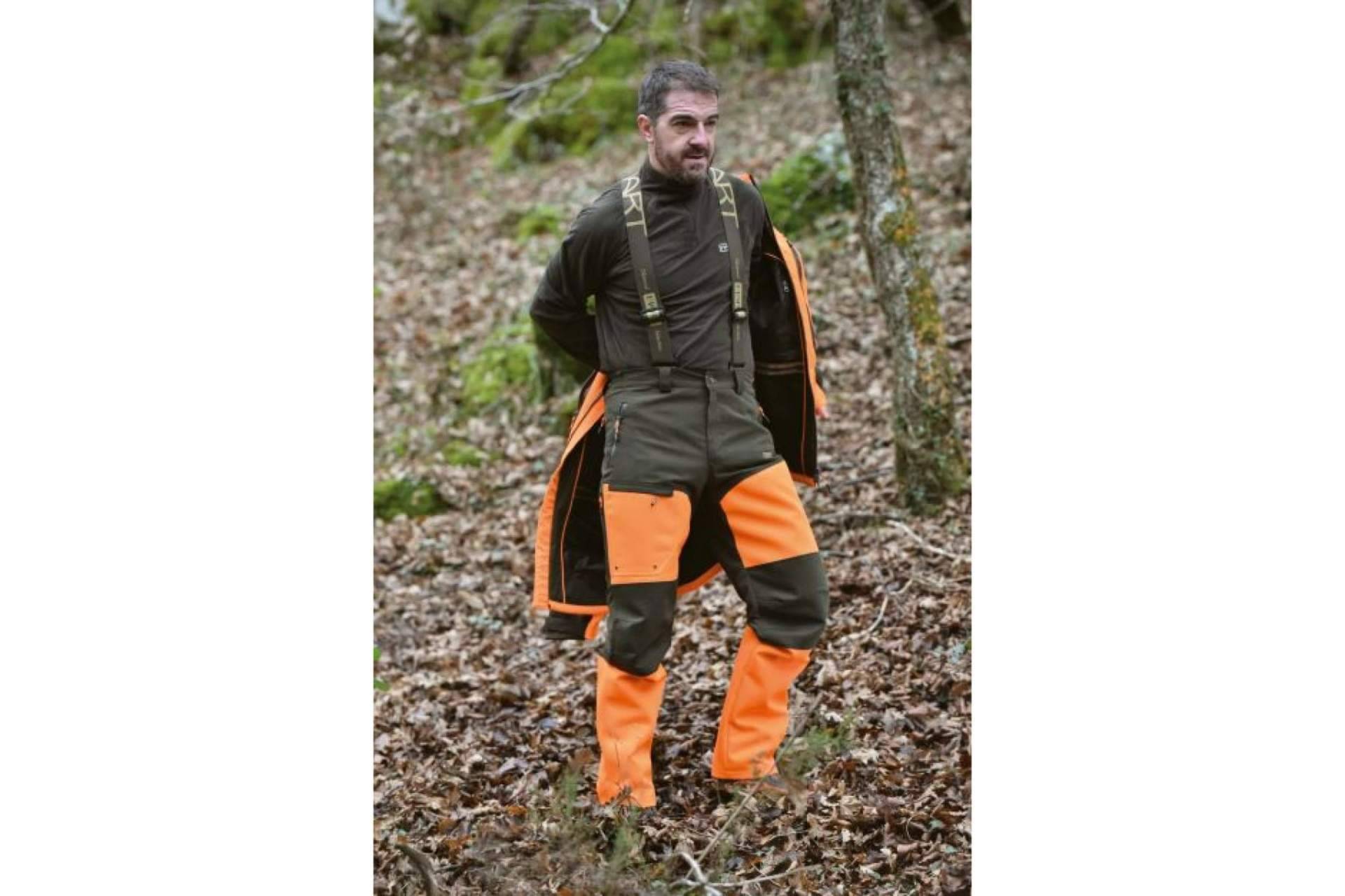 Pantalones Hart y todo tipo de ropa para cazadores en el catálogo de PromoFactory