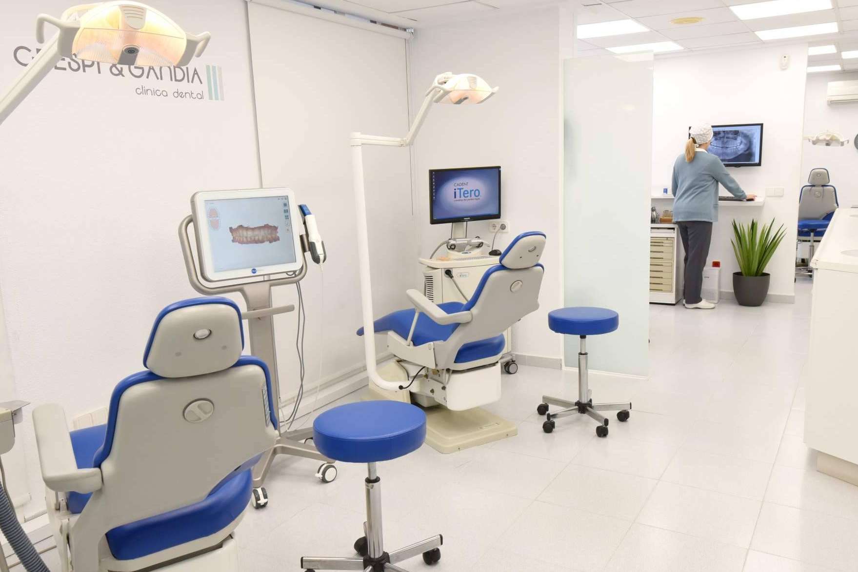 Recuperar la estética de la sonrisa en un día con carillas dentales