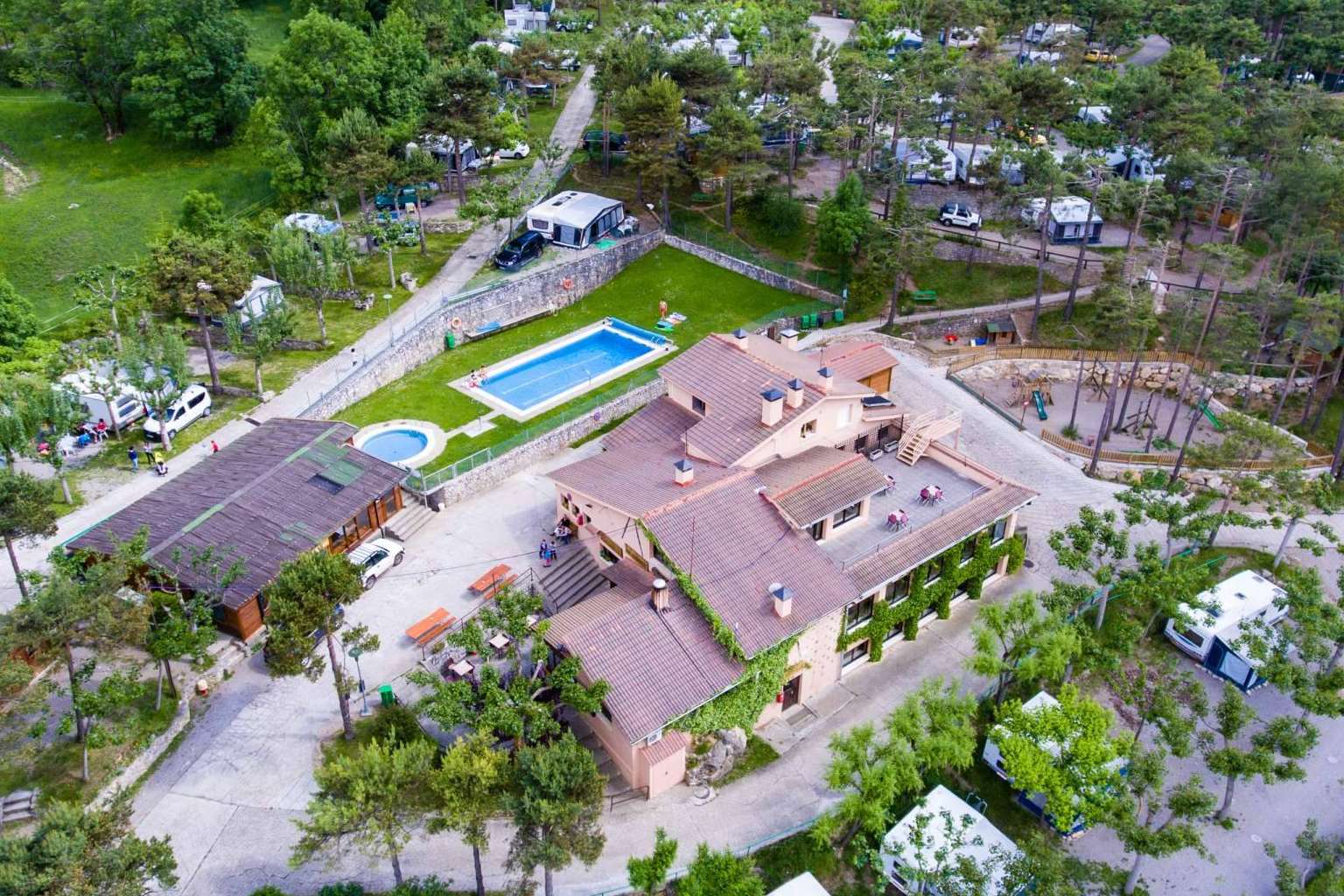 El Camping Pedraforca ofrece un entorno idílico para disfrutar de las vacaciones de verano