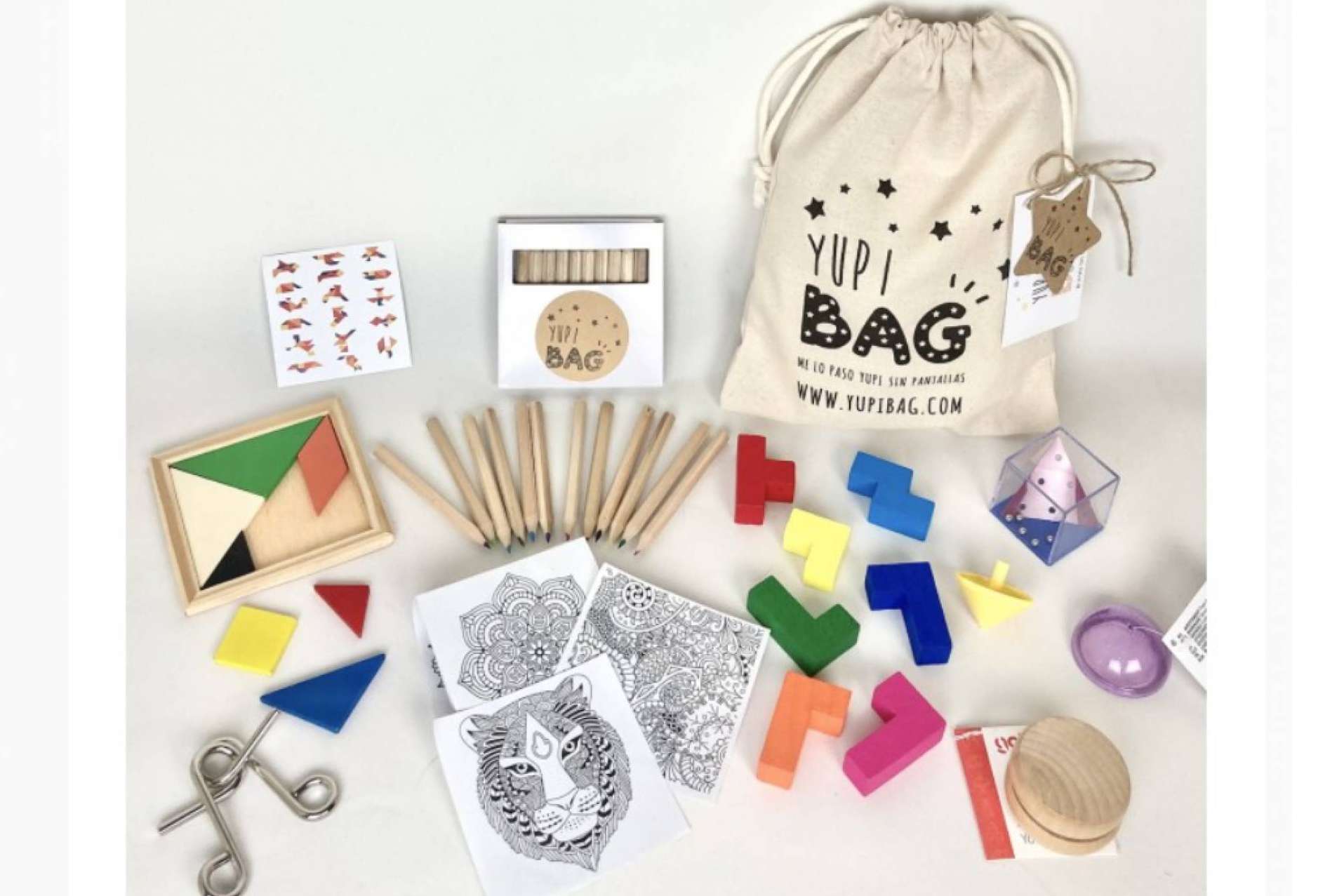 YupiBag permite trabajar la coordinación y la atención con los juegos de mesa