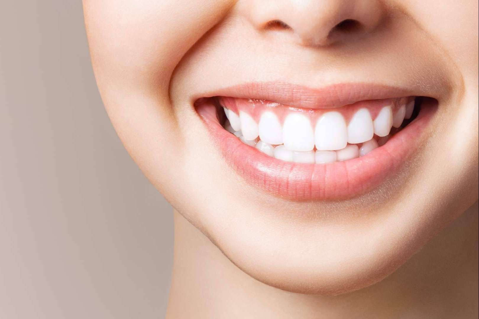 Clínicas Dental Bell, mejorar el aspecto de una sonrisa con un blanqueamiento dental