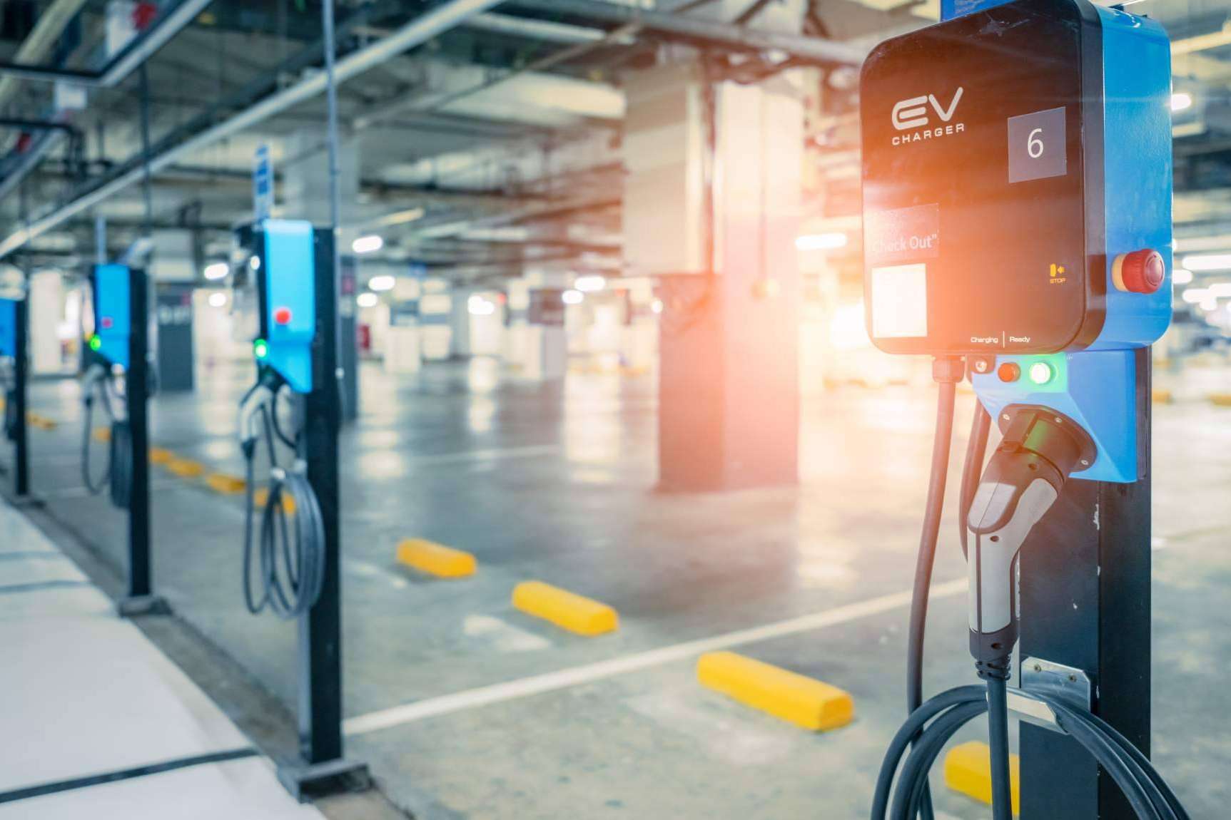 Ventajas de la preinstalación comunitaria de puntos de recarga para vehículos eléctricos