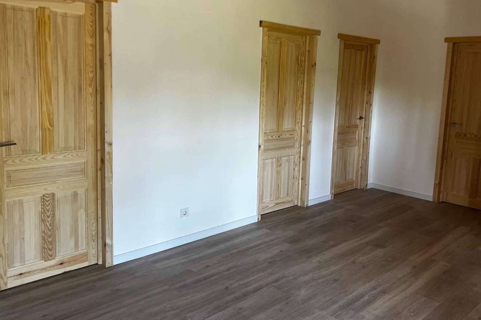 Encontrar una casa de madera prefabricada con Delmader