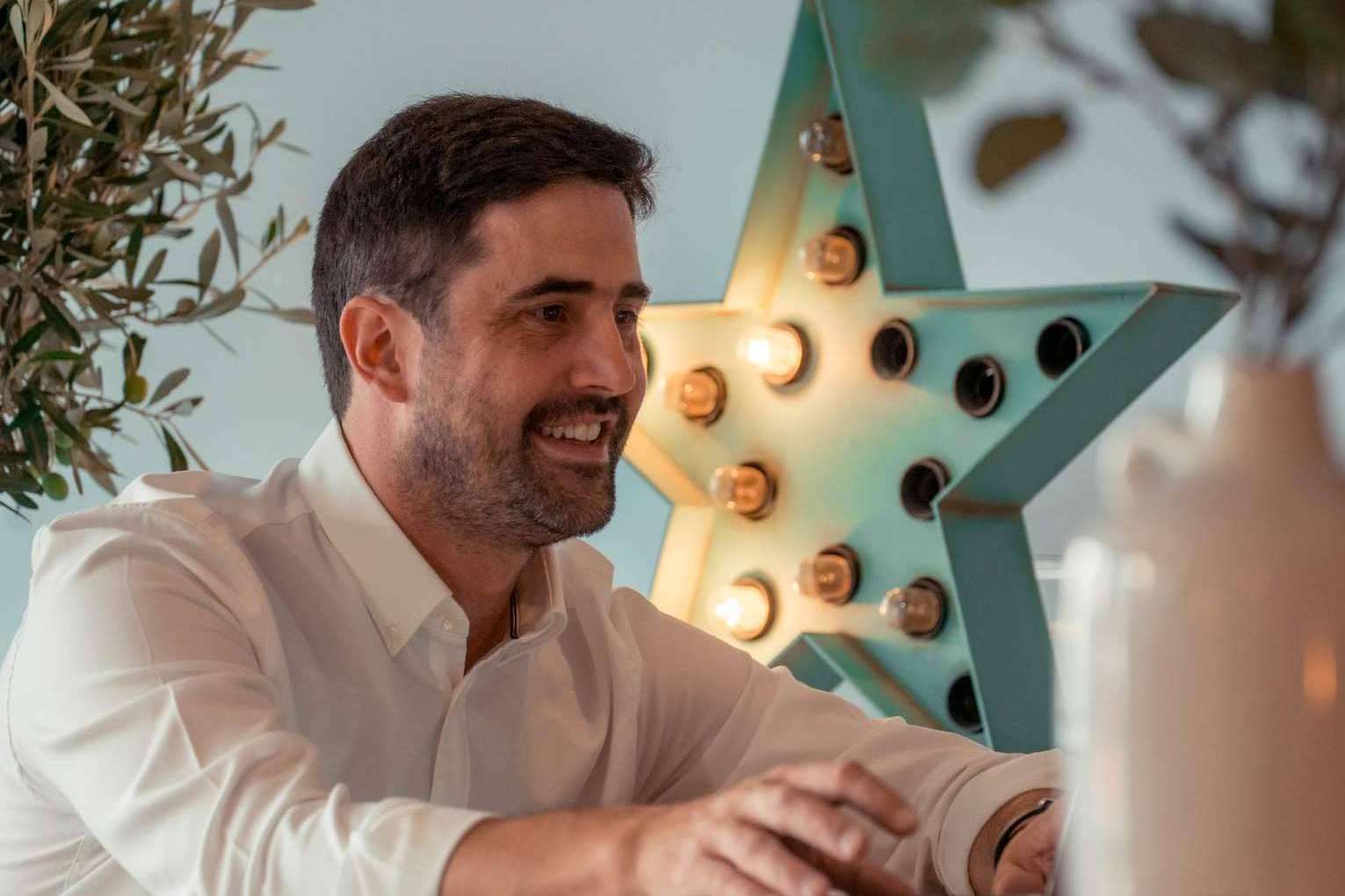 SMquatro ayuda a combatir la falta de personal en hostelería